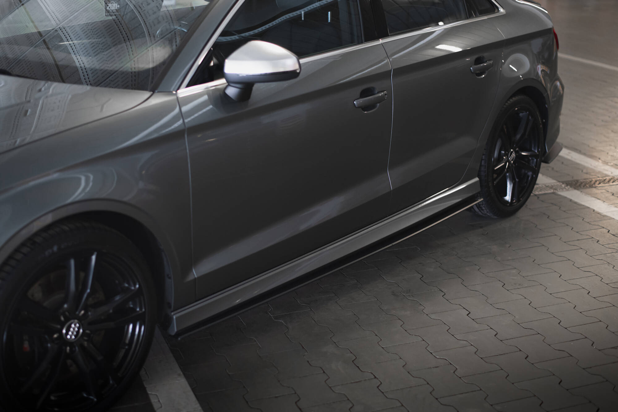Street Pro Seitenschweller Leisten passend für Audi S3 / A3 S-Line Limousine 8V rot