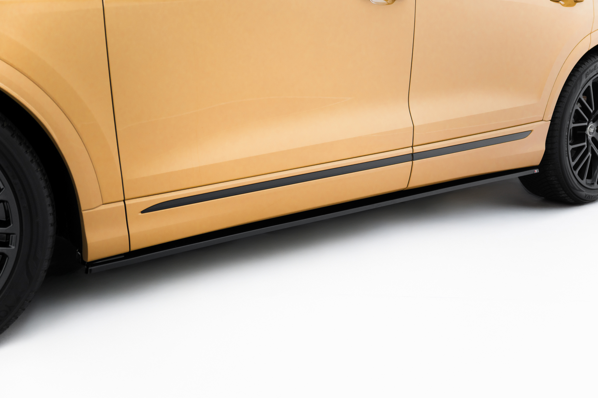 Seitenschweller Ansatz für V.1 für Audi Q8 S-line / SQ8 Mk1 Facelift schwarz Hochglanz