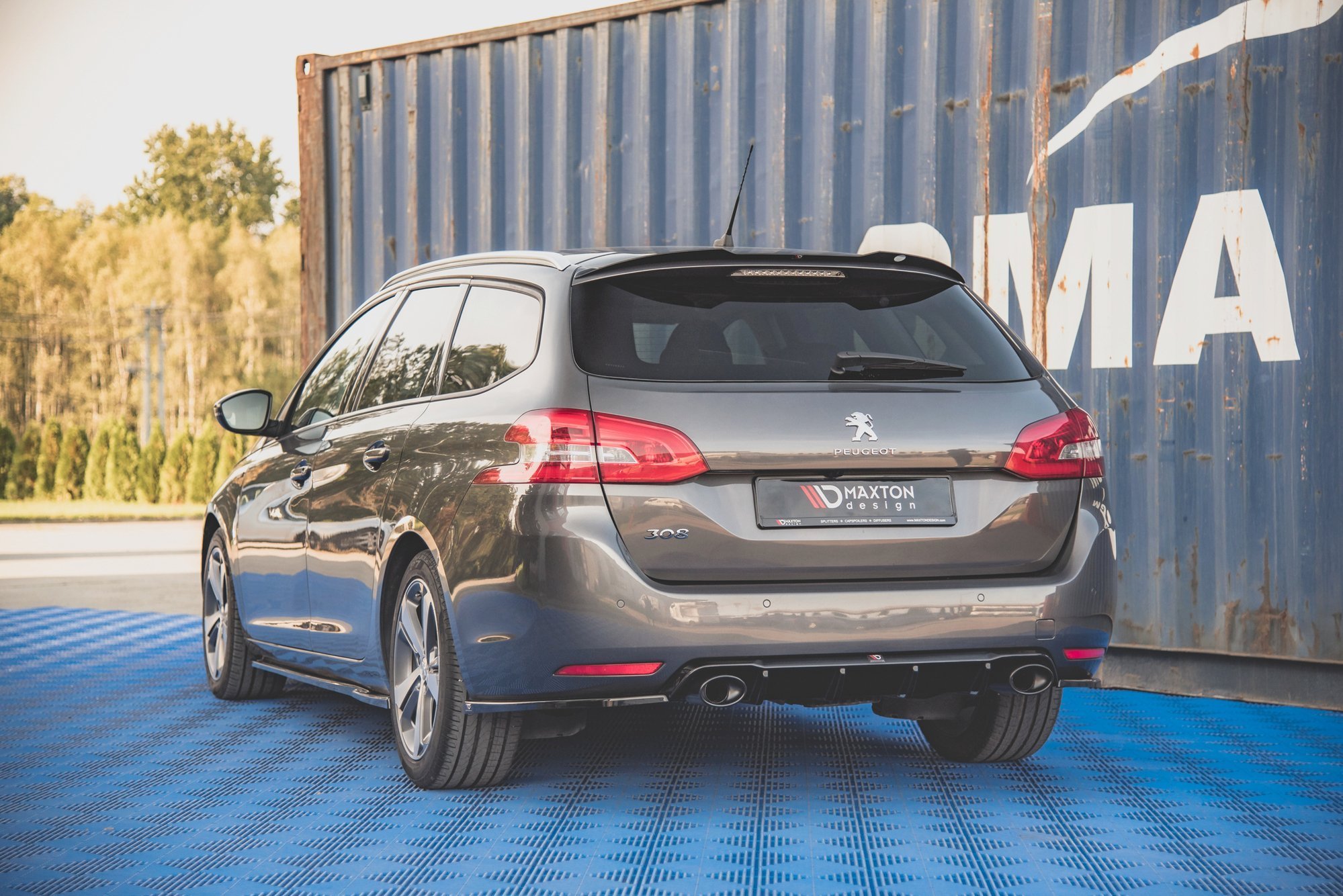 Street+ Heck Ansatz Diffusor + Endrohre passend für Peugeot 308 SW Mk2