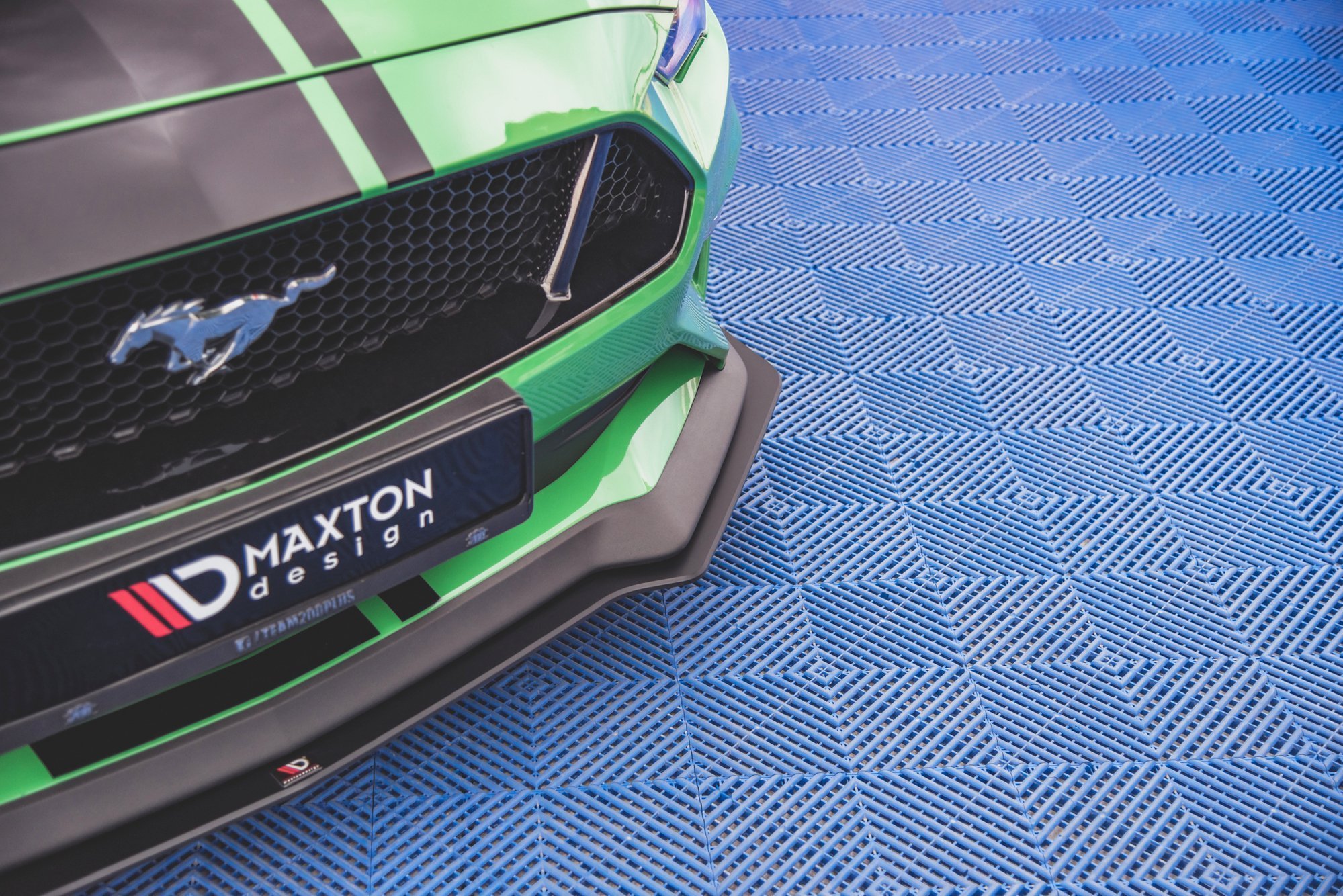 Street Pro Spoilerlippe Front Ansatz V.1 passend für Ford Mustang GT MK6 FL rot
