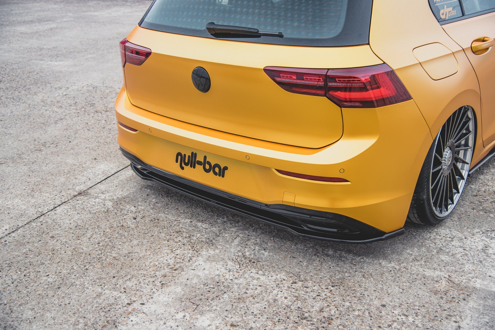 Heckansatz VW Golf Mk8 schwarz Hochglanz