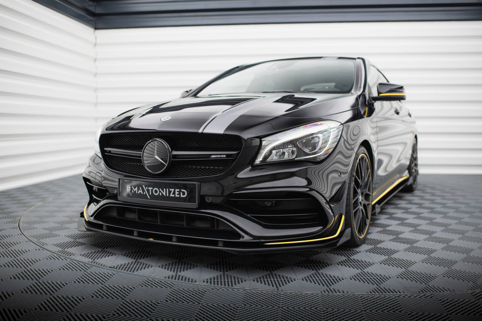 Front Stoßstange Flaps passend für Mercedes-AMG CLA 45 Aero C117 FL schwarz Hochglanz