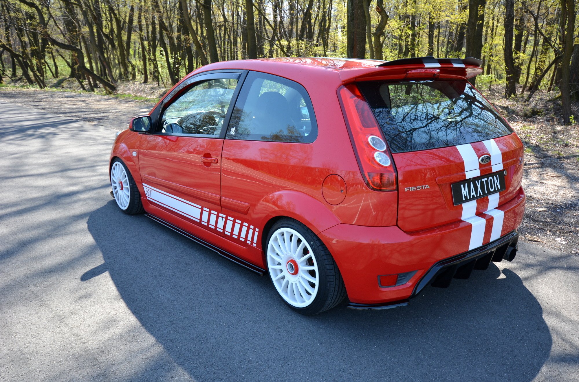 Seitenschweller Ansatz für Ford Fiesta ST Mk6 schwarz Hochglanz