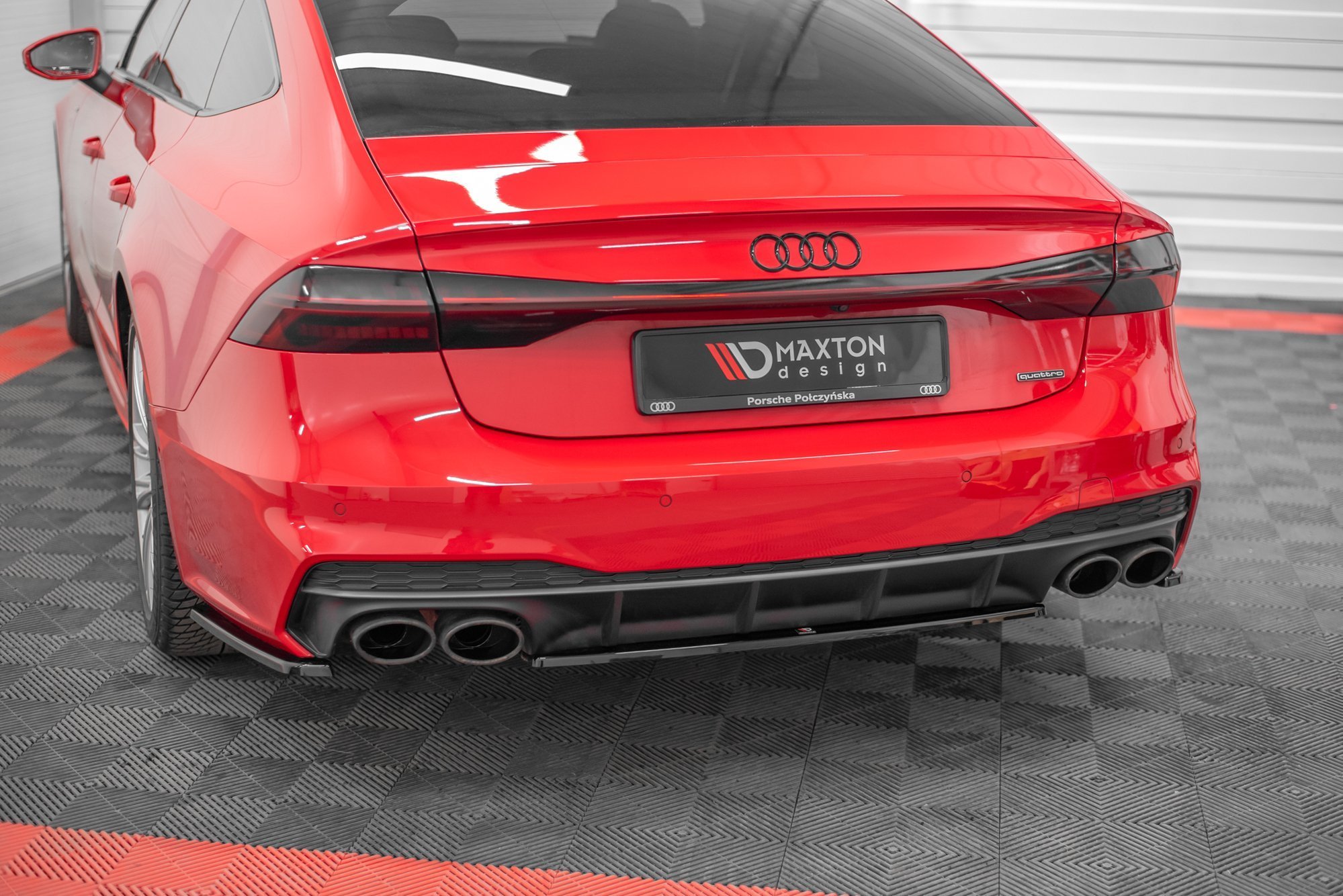 Heckansatz Audi S7 C8 schwarz Hochglanz
