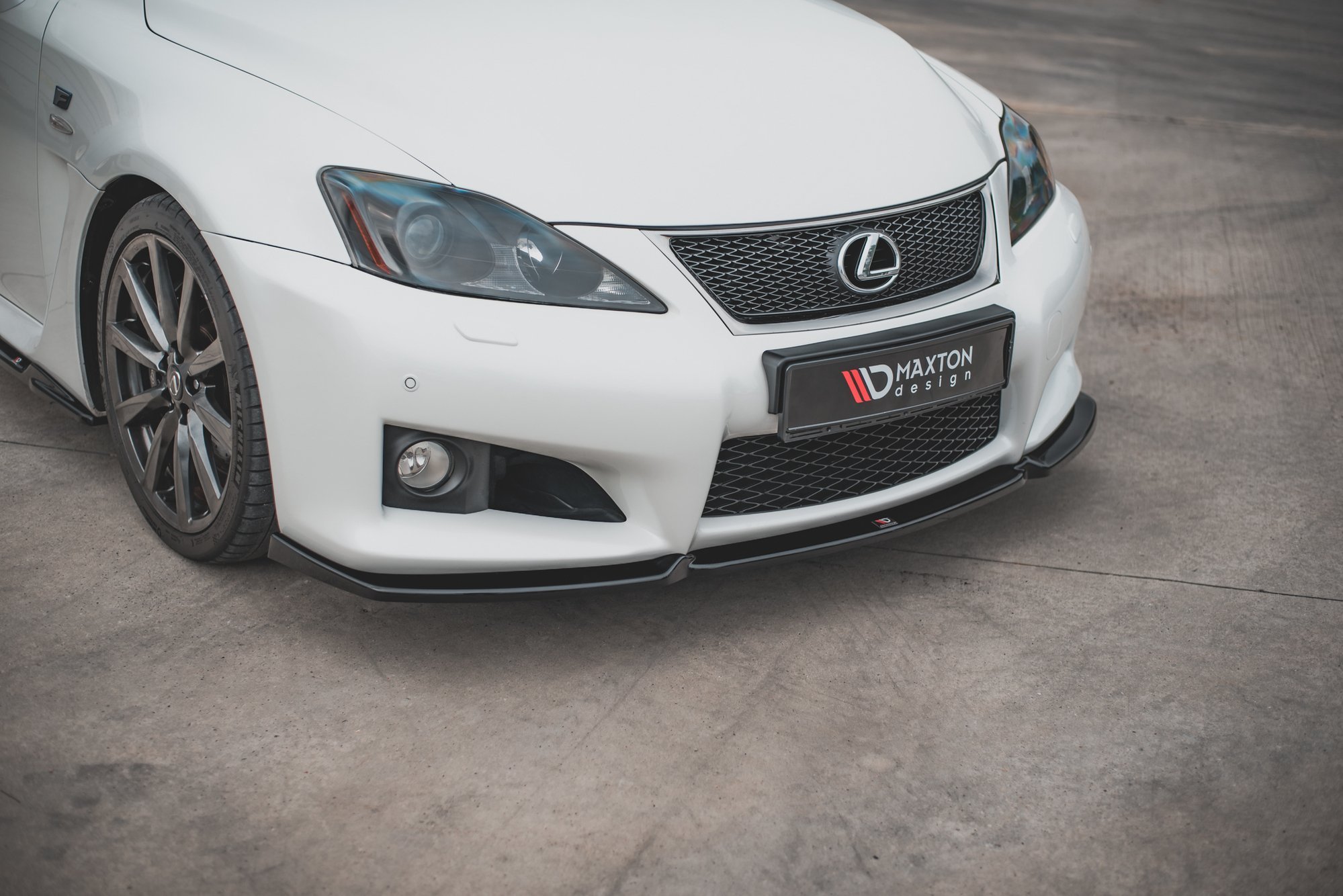 Street+ Spoilerlippe Front Ansatz V.1 passend für Lexus IS F Mk2 schwarz Hochglanz