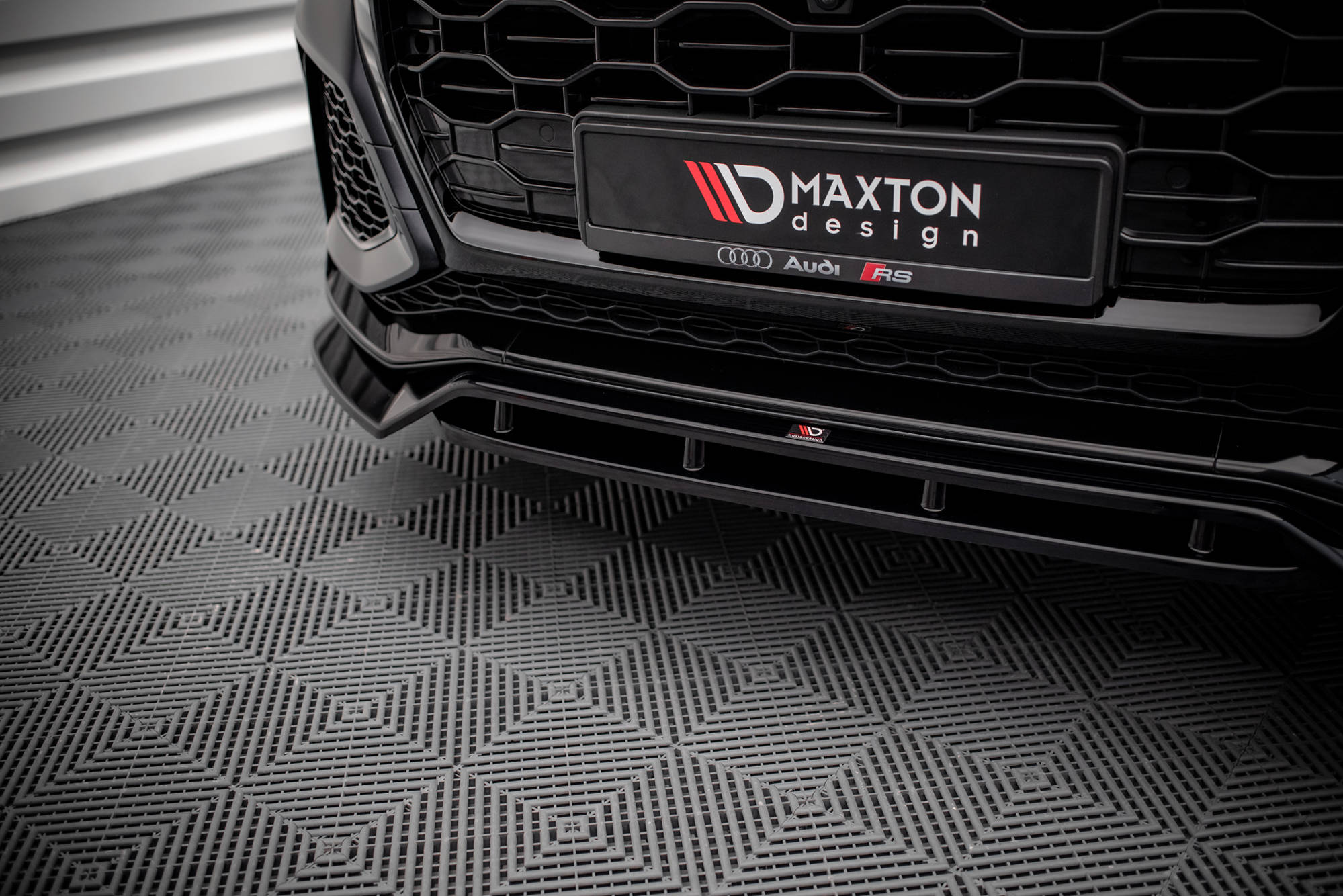 Street+ Spoilerlippe Front Ansatz V.3 passend für Audi RSQ8 Mk1 schwarz Hochglanz