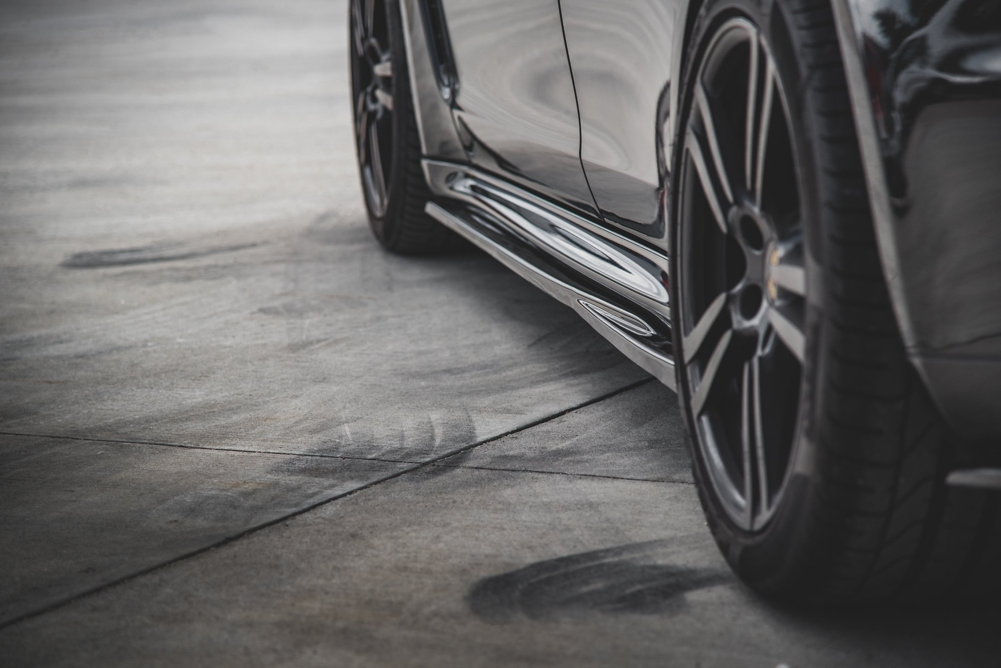 Street+ Seitenschweller Leisten V.1 passend für Porsche Panamera Turbo 970 FL schwarz Hochglanz