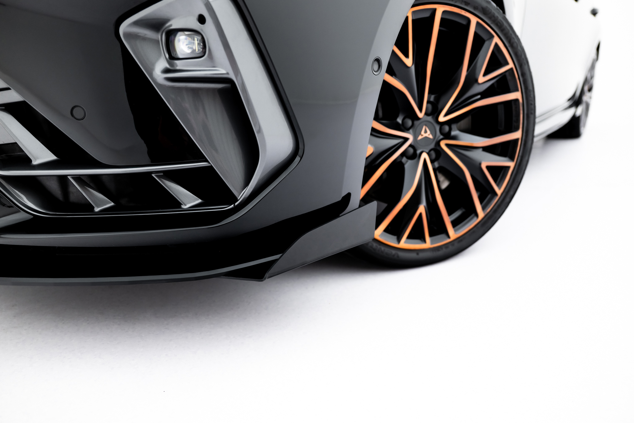 Front Stoßstange Flaps passend für CUPRA Leon ST / Hatchback Mk1 FL schwarz Hochglanz