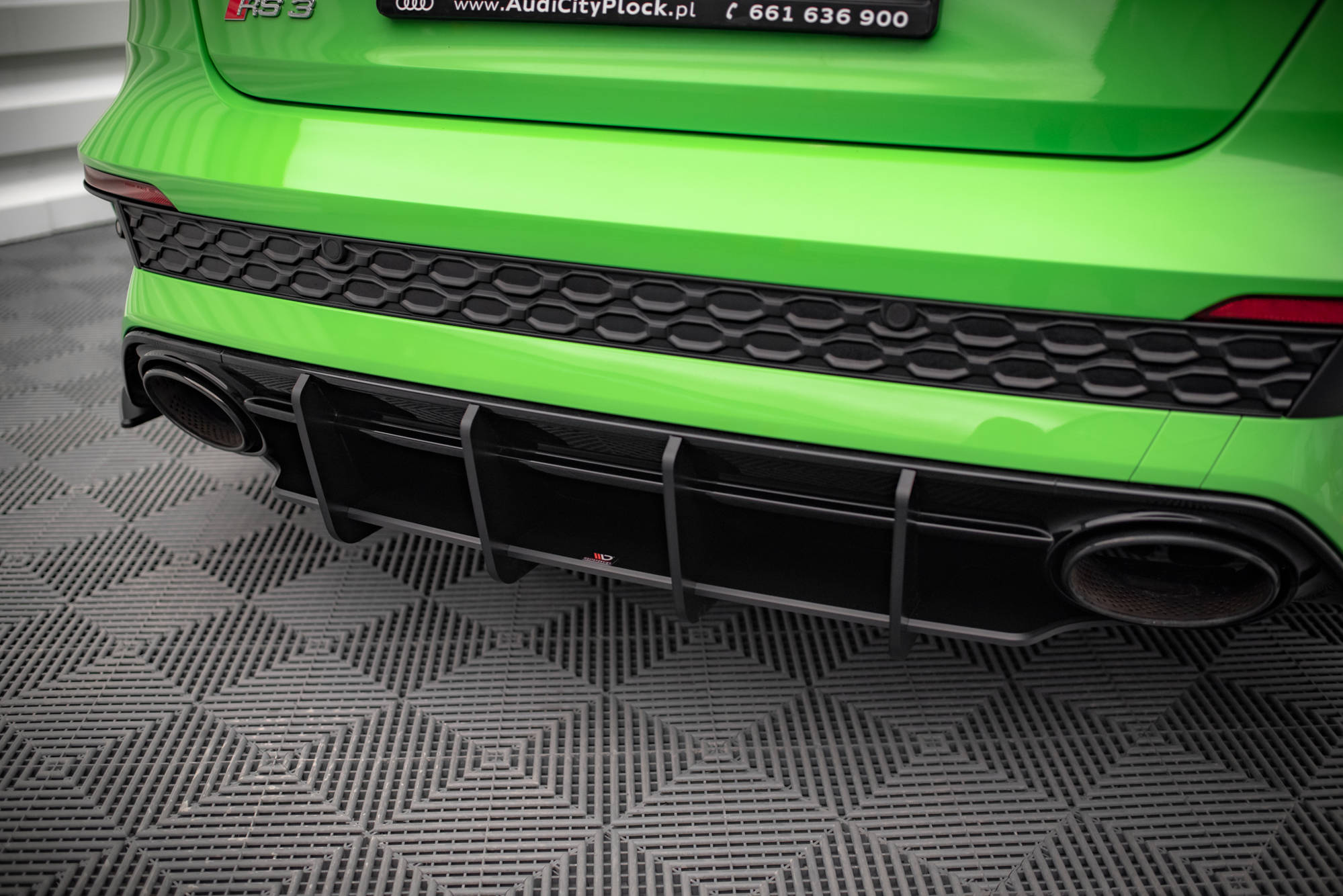 Street Pro Heckschürze Heck Ansatz Diffusor passend für Audi RS3 Limousine 8Y