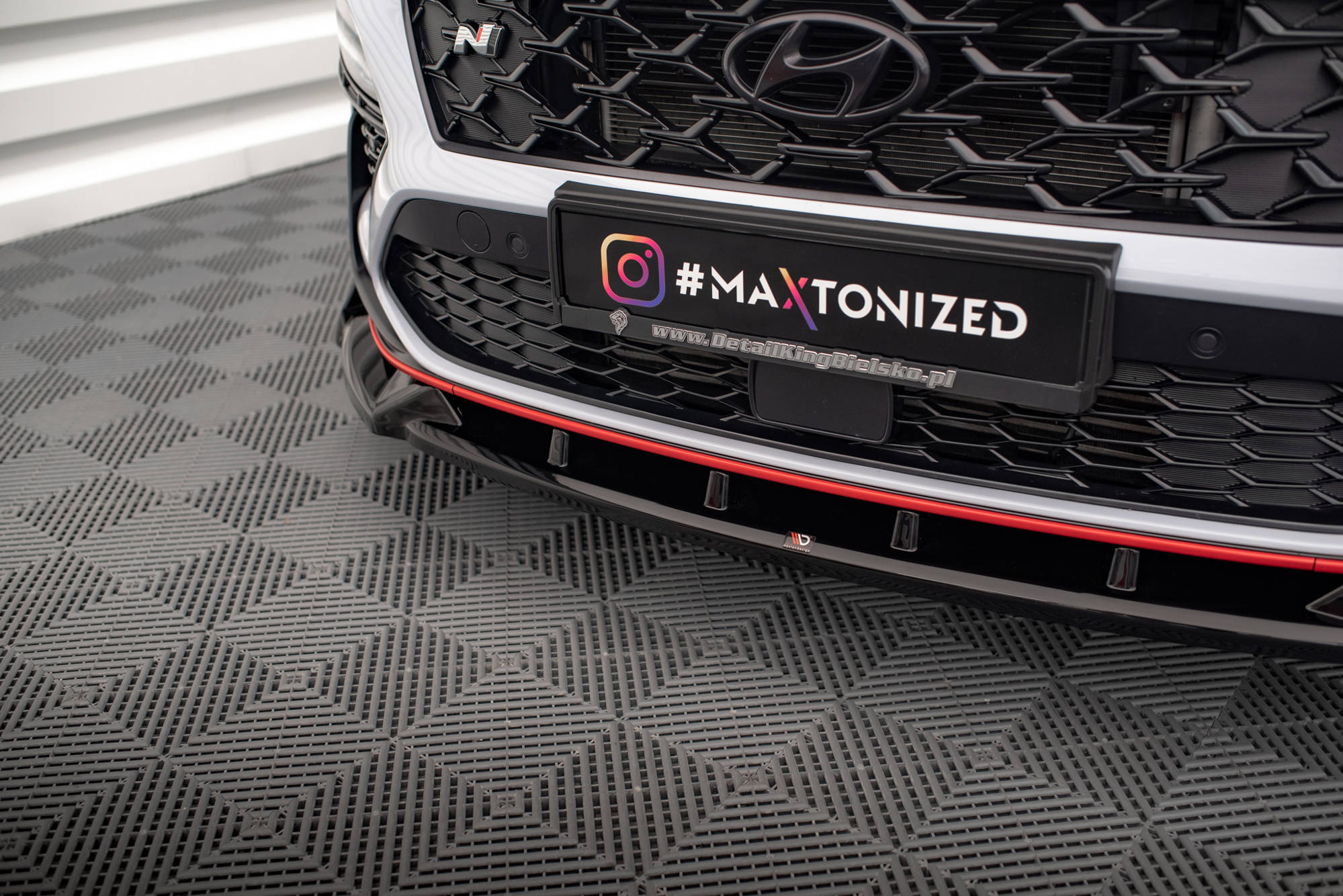 Street+ Spoilerlippe Front Ansatz V.1 passend für Hyundai Kona N Mk1 schwarz Hochglanz