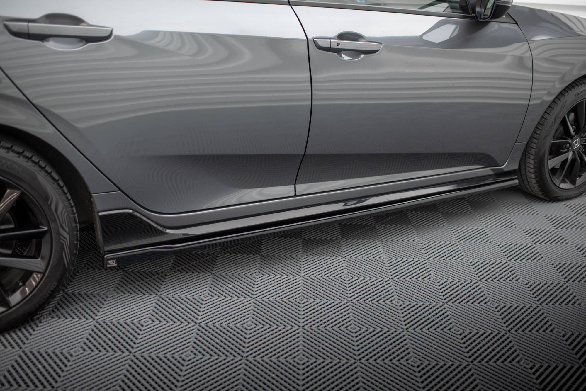 Street+ Seitenschweller Leisten passend für Honda Civic Sport Mk 10 schwarz Hochglanz