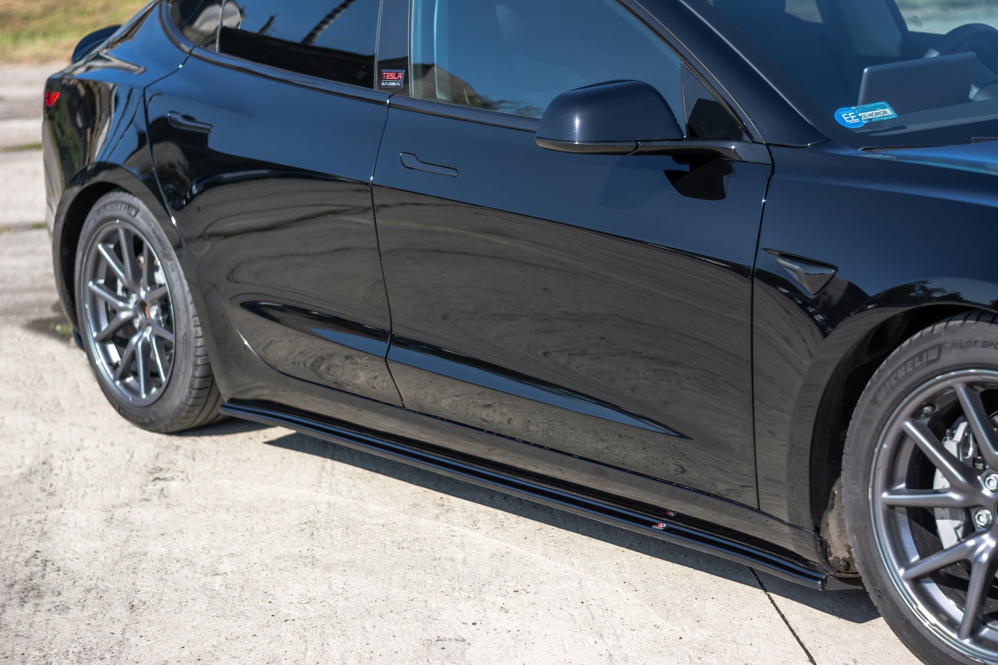Seitenschweller Ansatz Paar passend für Tesla Model 3 / Model 3 Performance Mk1 / Mk1 FL schwarz Hochglanz