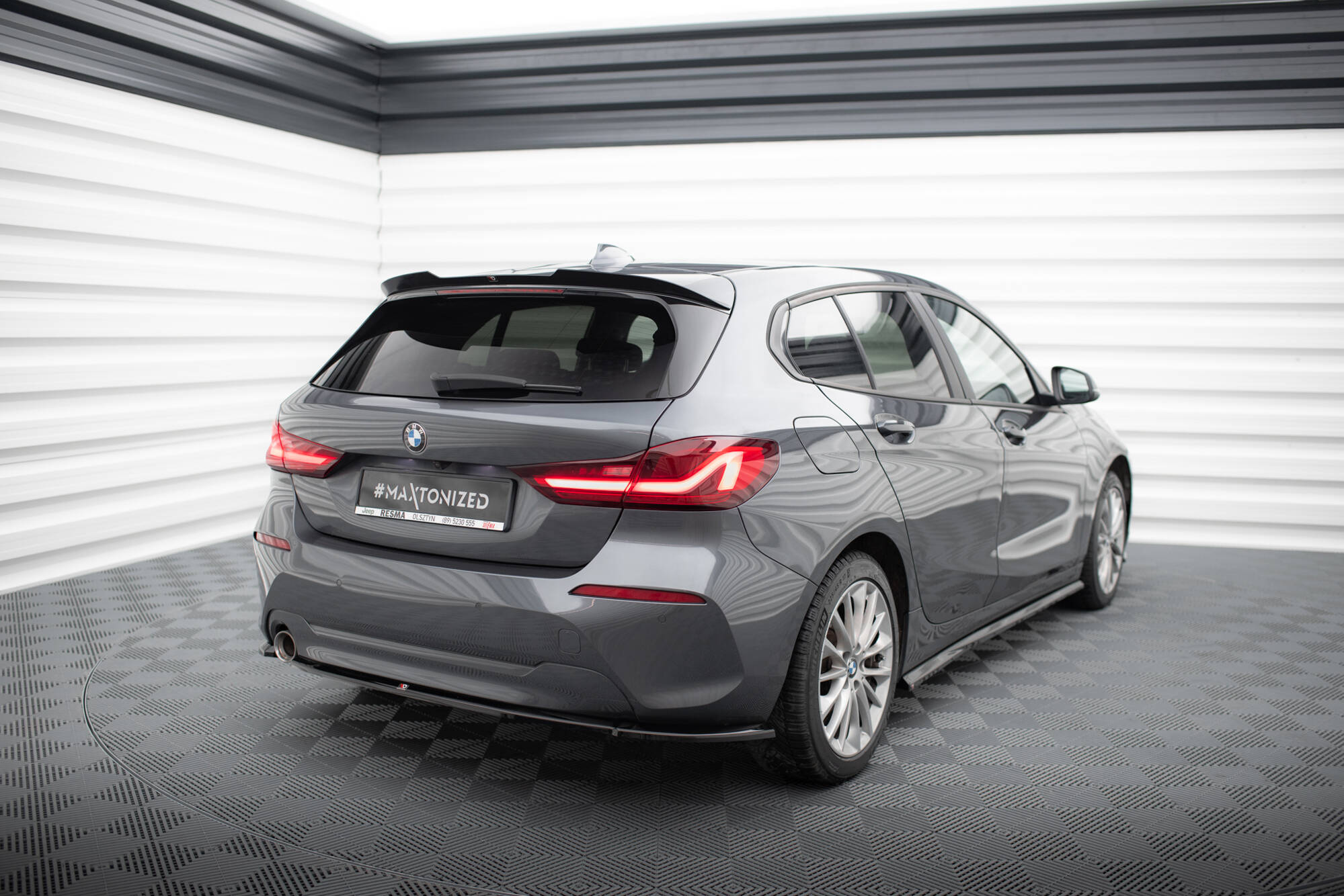 Heck Spoiler Aufsatz Abrisskante V.2 passend für BMW 1er M-Paket F70 schwarz Hochglanz