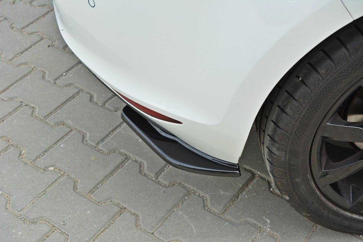 Heck Ansatz Flaps Diffusor für VW Golf Mk7 Standard Carbon Look