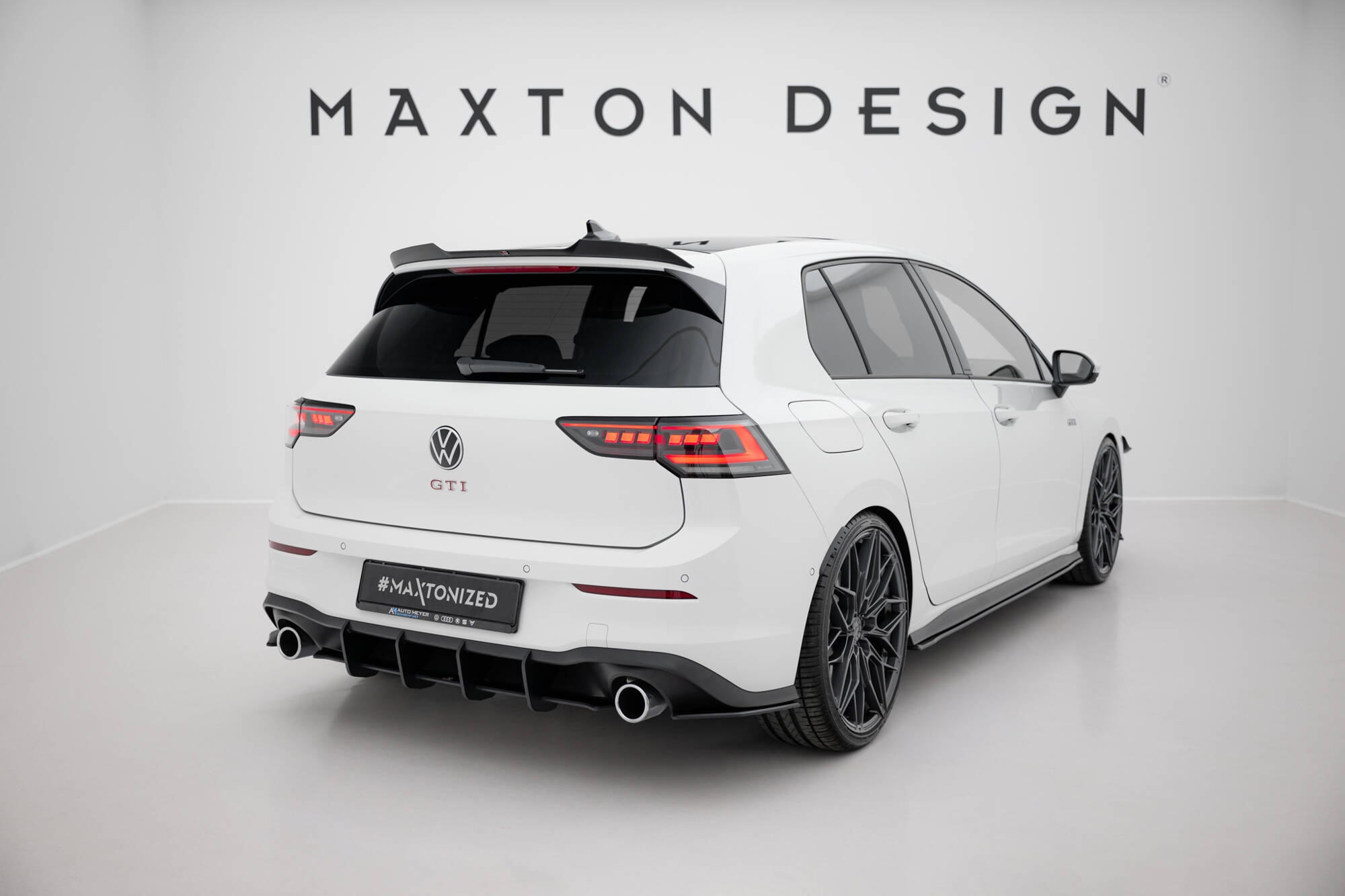 Street Pro Heck Ansatz Flaps passend für VW Golf 8 GTI rot