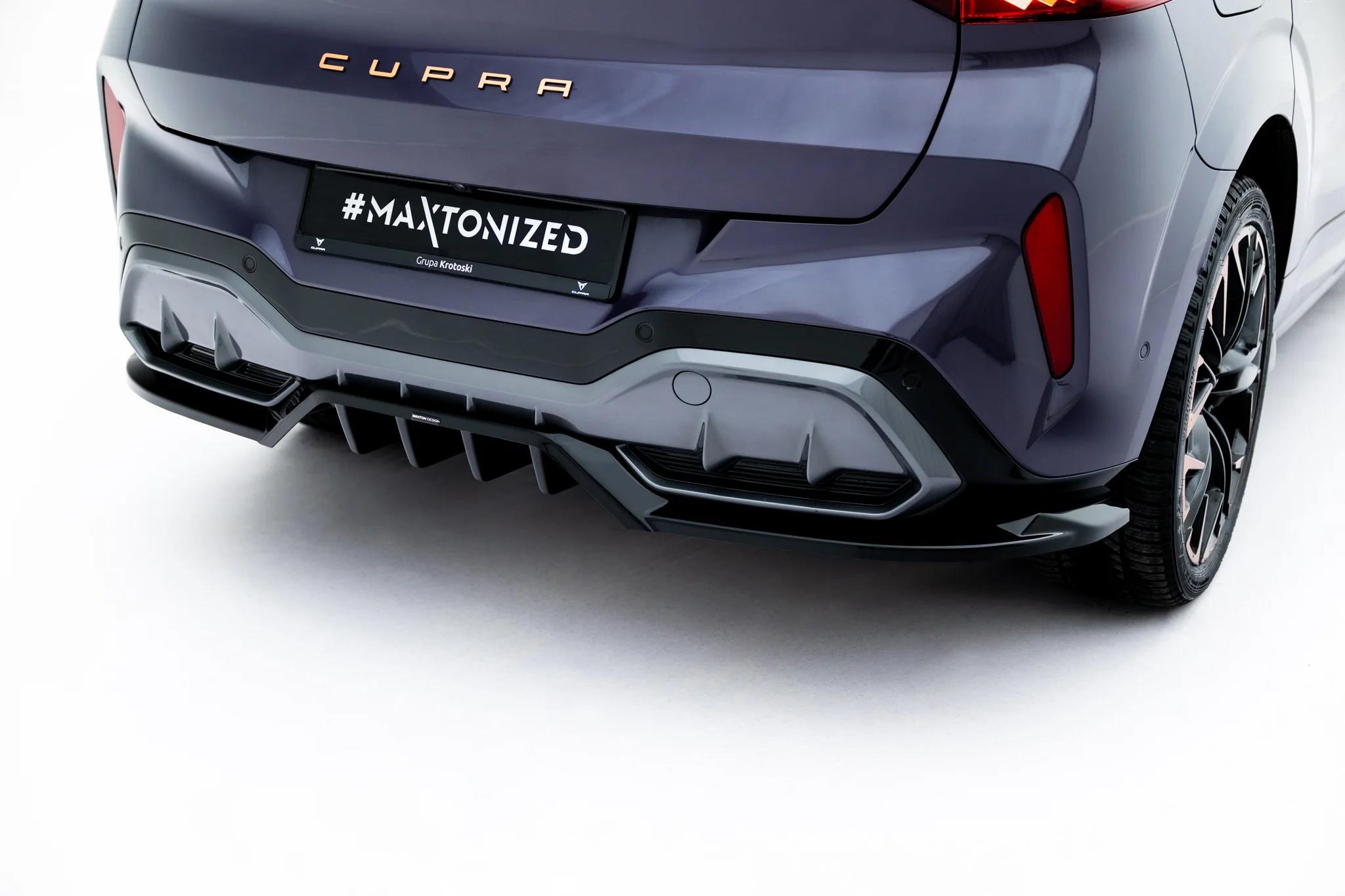 Diffusor Heckansatz passend für V.4 Cupra Terramar Mk1 mit AHK schwarz Hochglanz