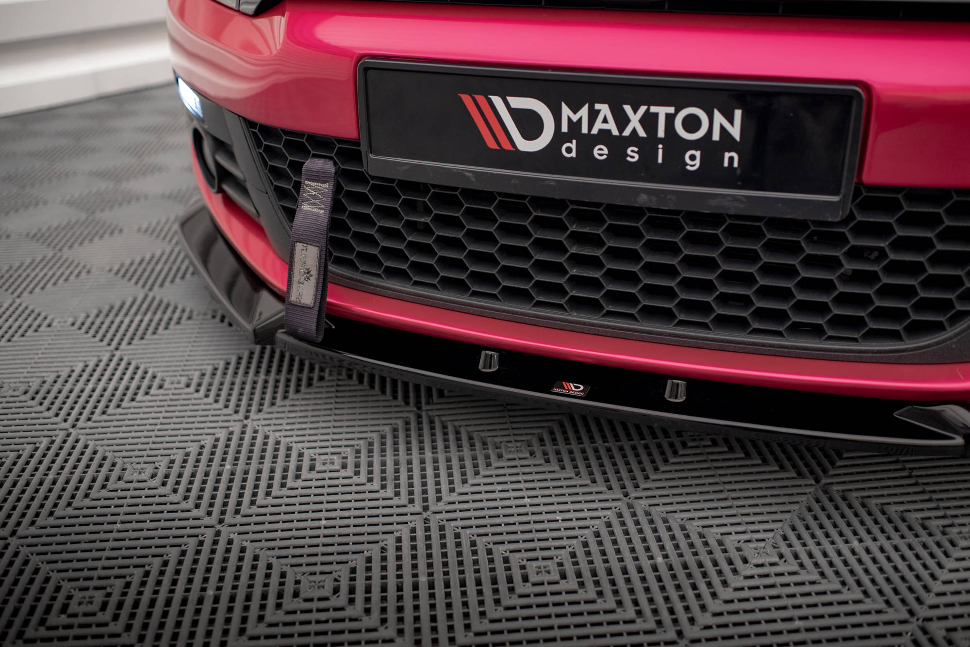 Street+ Spoilerlippe Front Ansatz V.3 passend für VW Scirocco Mk3 schwarz Hochglanz
