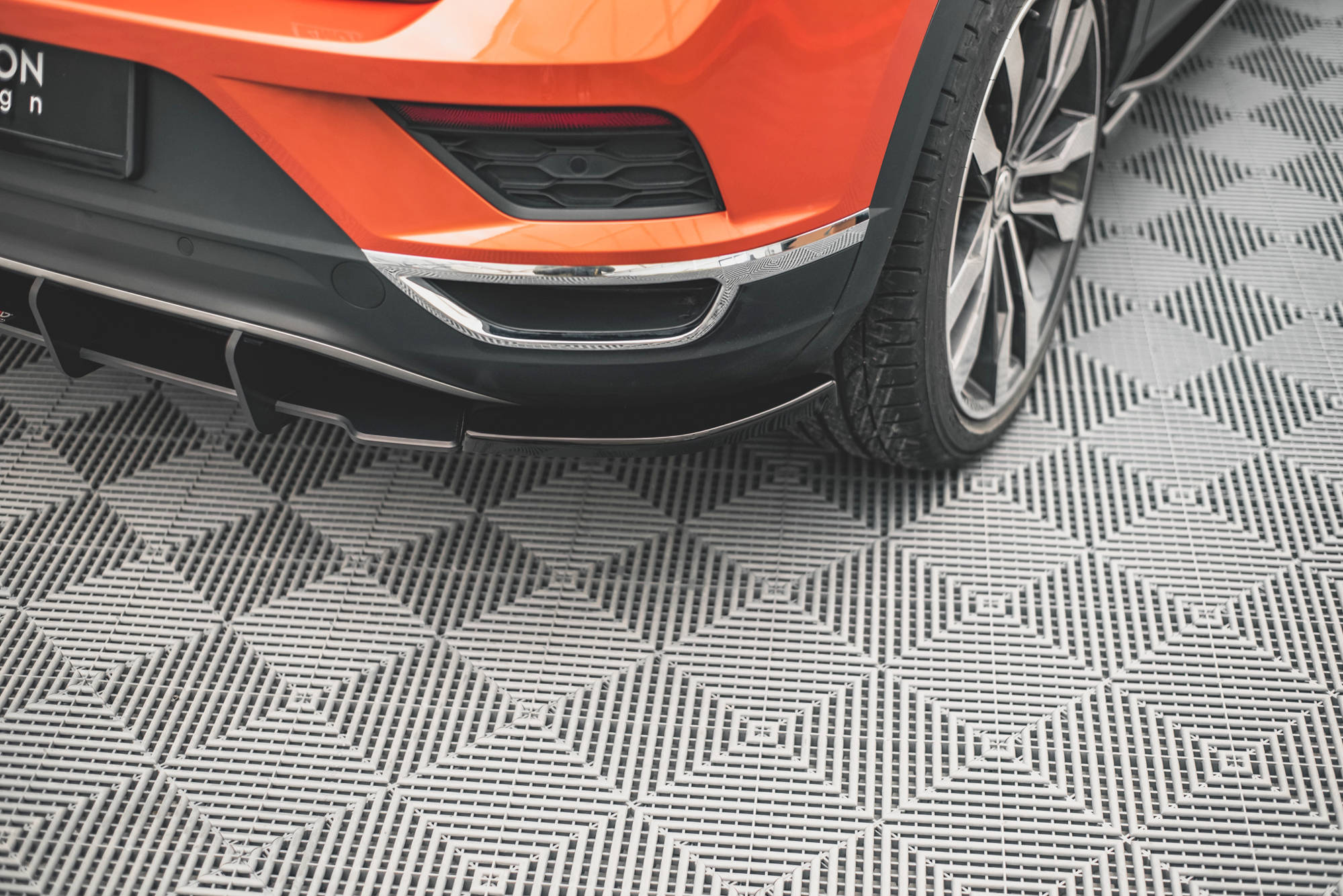 Street+ Heck Ansatz Flaps passend für VW T-Roc Mk1 schwarz Hochglanz