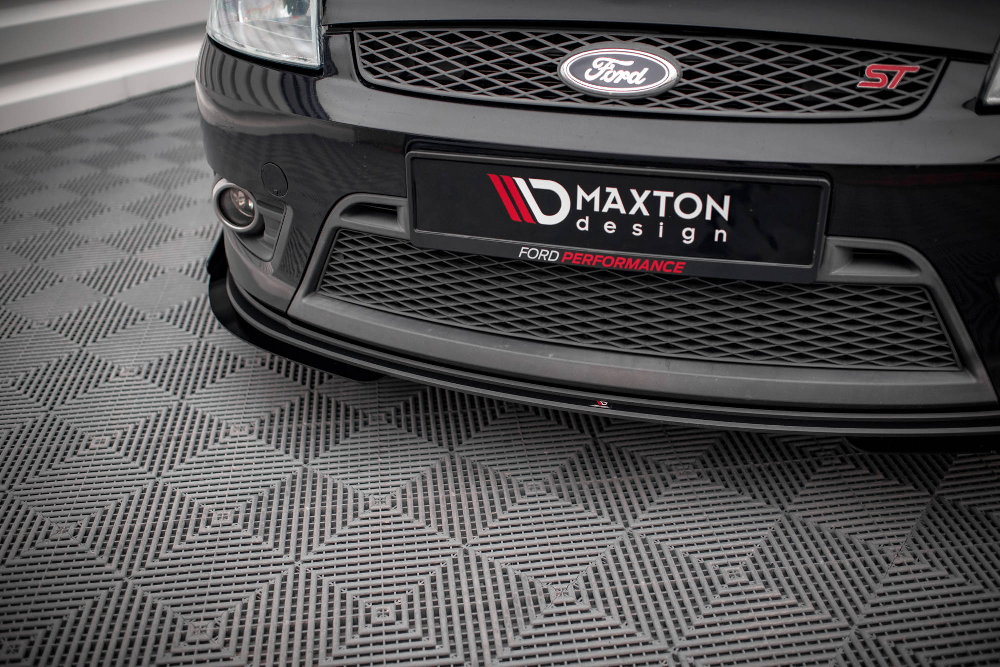 Front Stoßstange Flaps passend für Ford Fiesta ST Mk6 schwarz Hochglanz