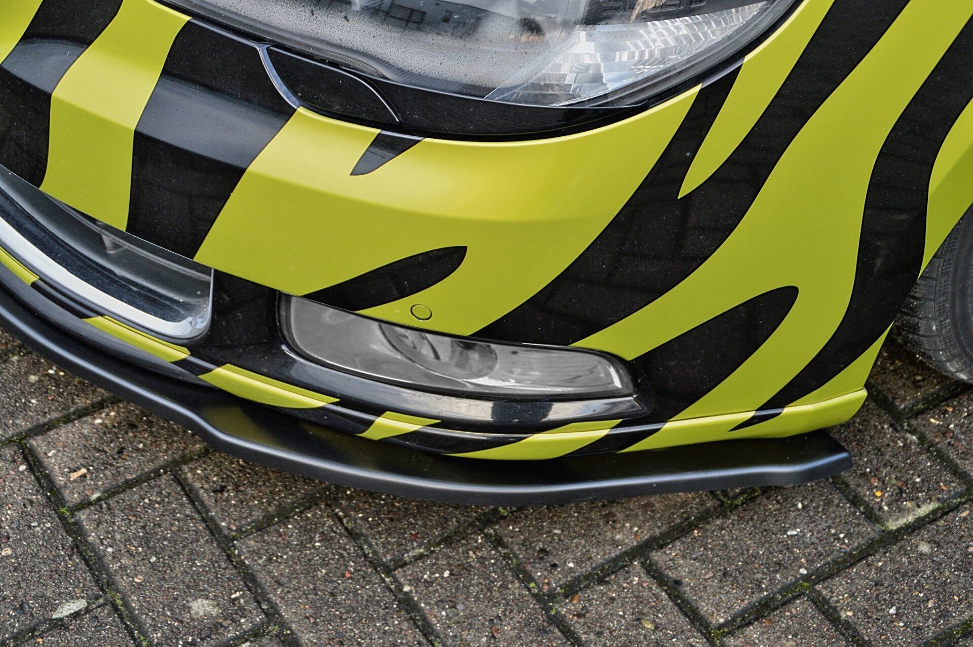 Spoilerschwert Cuplippe für Skoda Superb 3T Styling (Schwarz Matt)