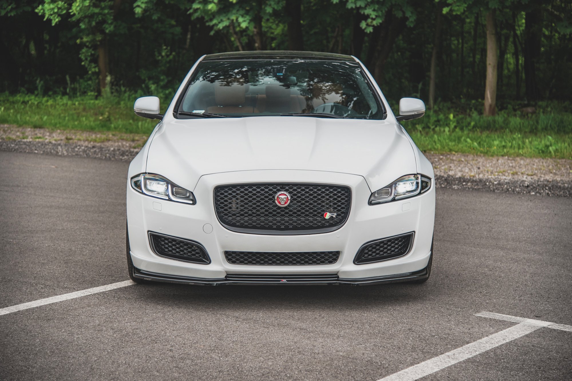 Front Ansatz für Jaguar XJ R-Sport X351 Facelift schwarz Hochglanz