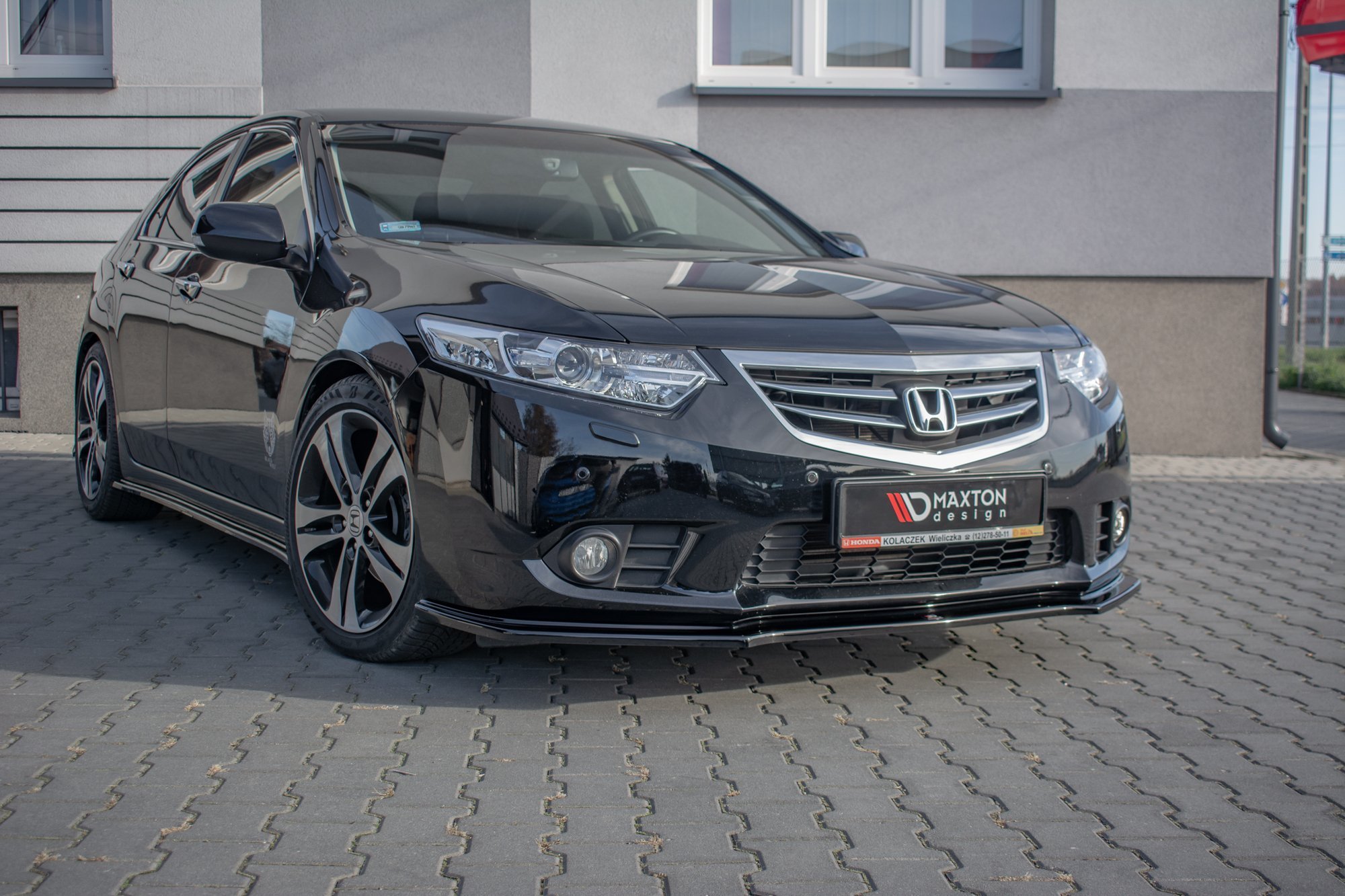 Front Ansatz für Honda Accord VIII CU Series Facelift schwarz Hochglanz