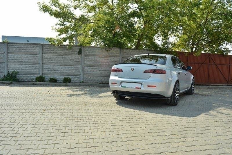 Spoiler CAP für ALFA ROMEO 159 schwarz Hochglanz