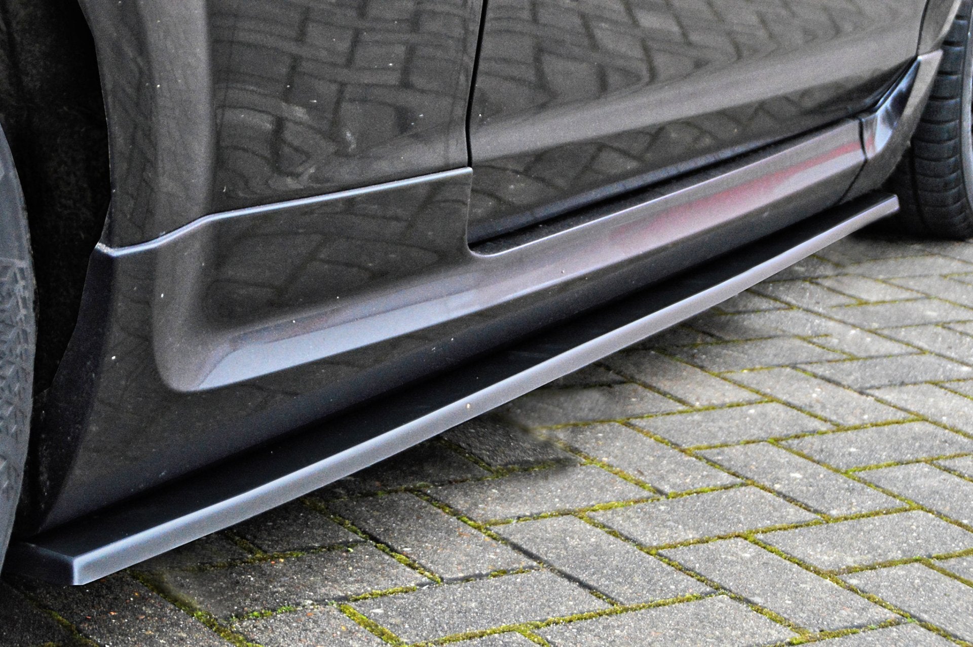 Bodykit für Ford Focus ST DA3 FL Bj.2007-2010 (Schwarz Matt)