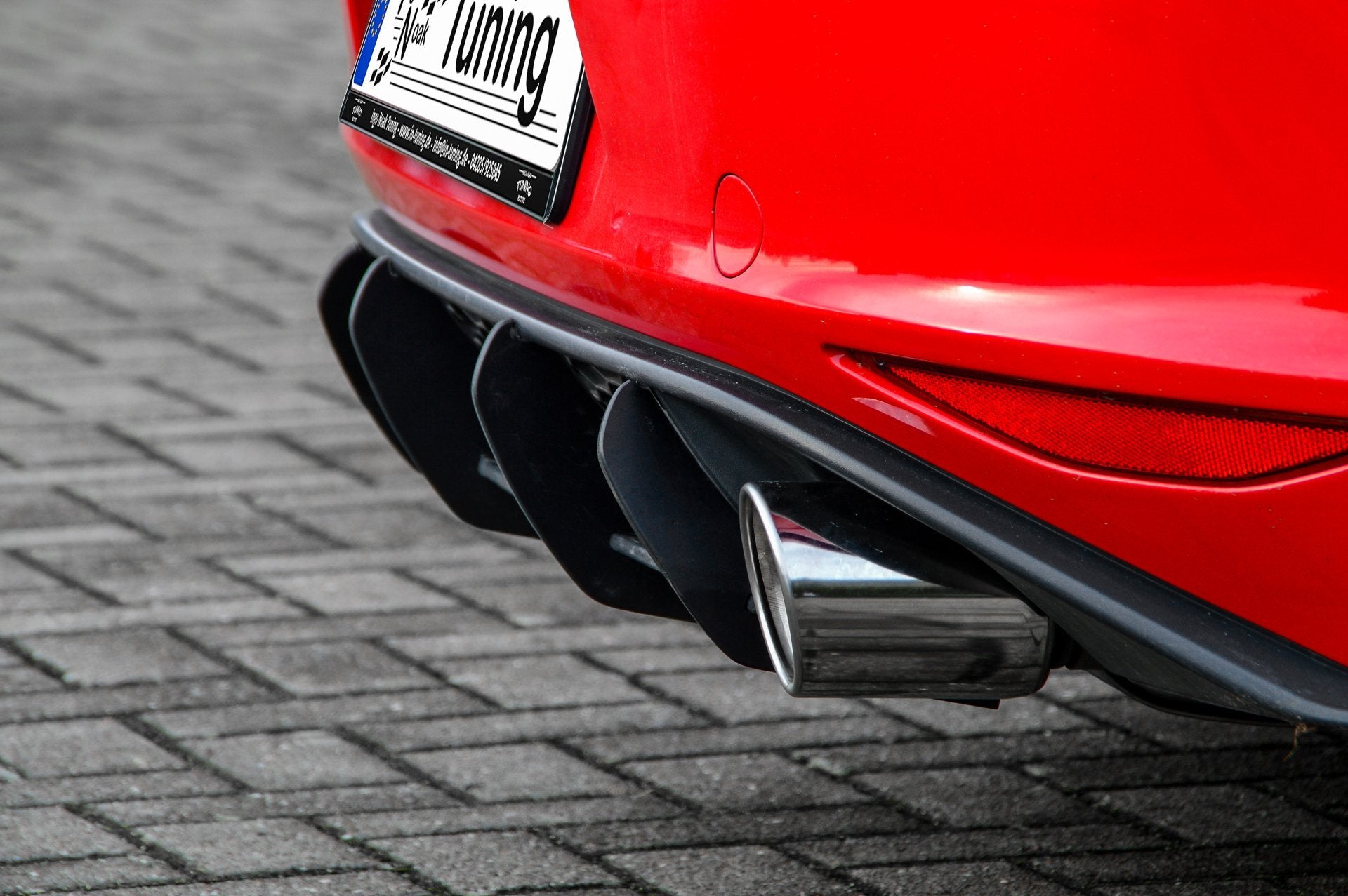 V2 Bodykit für VW Golf 7 GTI (Schwarz Matt)