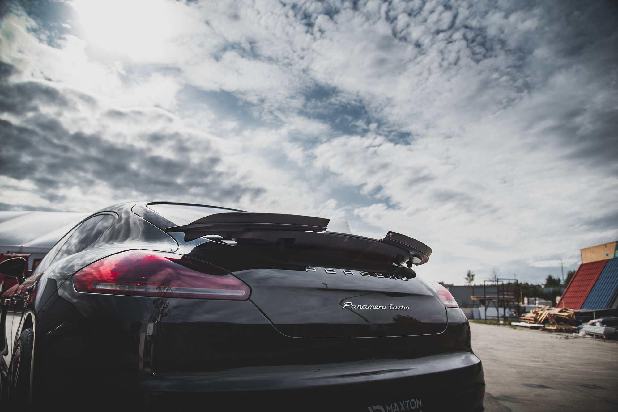 Heck Spoiler Aufsatz Abrisskante passend für Porsche Panamera Turbo 970 FL schwarz Hochglanz