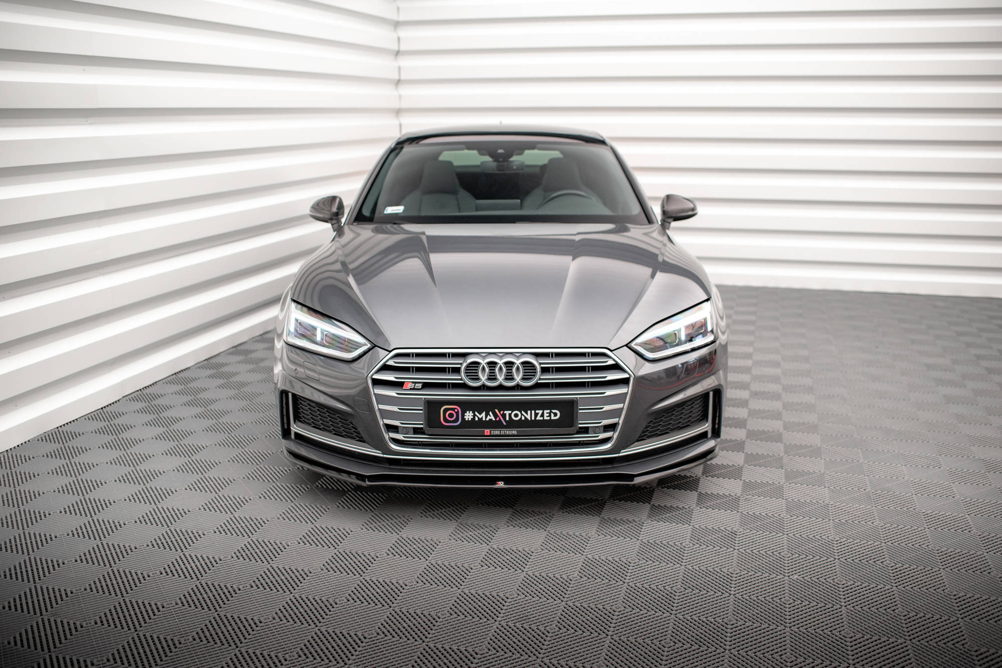 Front Ansatz V.2 für Audi S5 / A5 S-Line F5 Coupe / Sportback schwarz Hochglanz