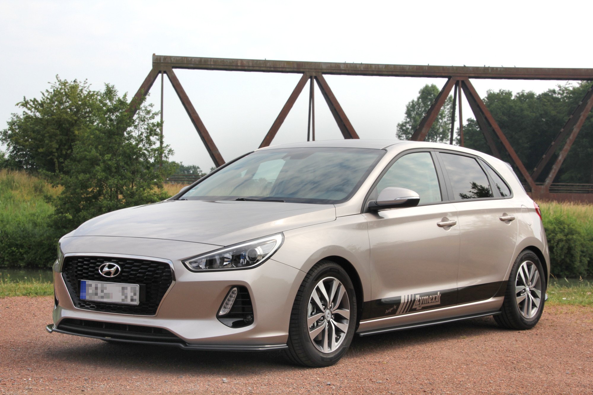 Front Ansatz V.1 für HYUNDAI I30 MK3 HATCHBACK schwarz Hochglanz