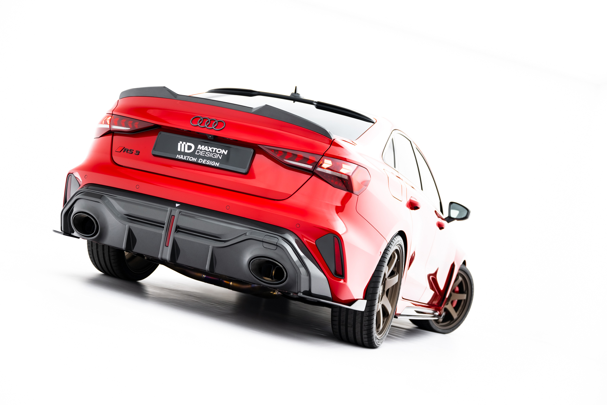 Carbon Fiber Heck Ansatz Flaps passend für Audi RS3 Limousine 8Y FL