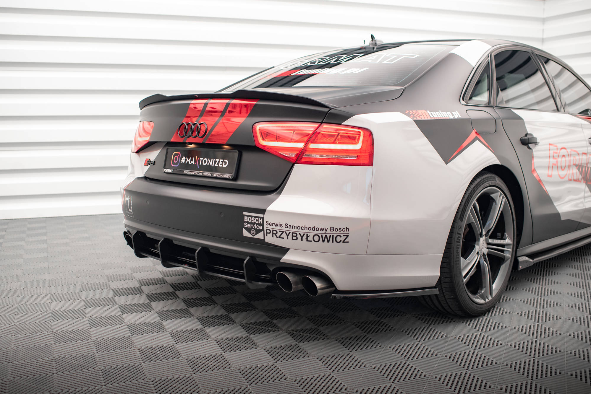 Street Pro Heckschürze Heck Ansatz Diffusor passend für Audi S8 D4 rot