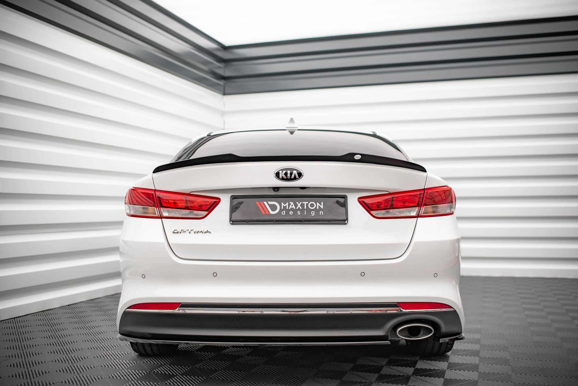 Heck Spoiler Aufsatz Abrisskante passend für Kia Optima Mk4 schwarz Hochglanz