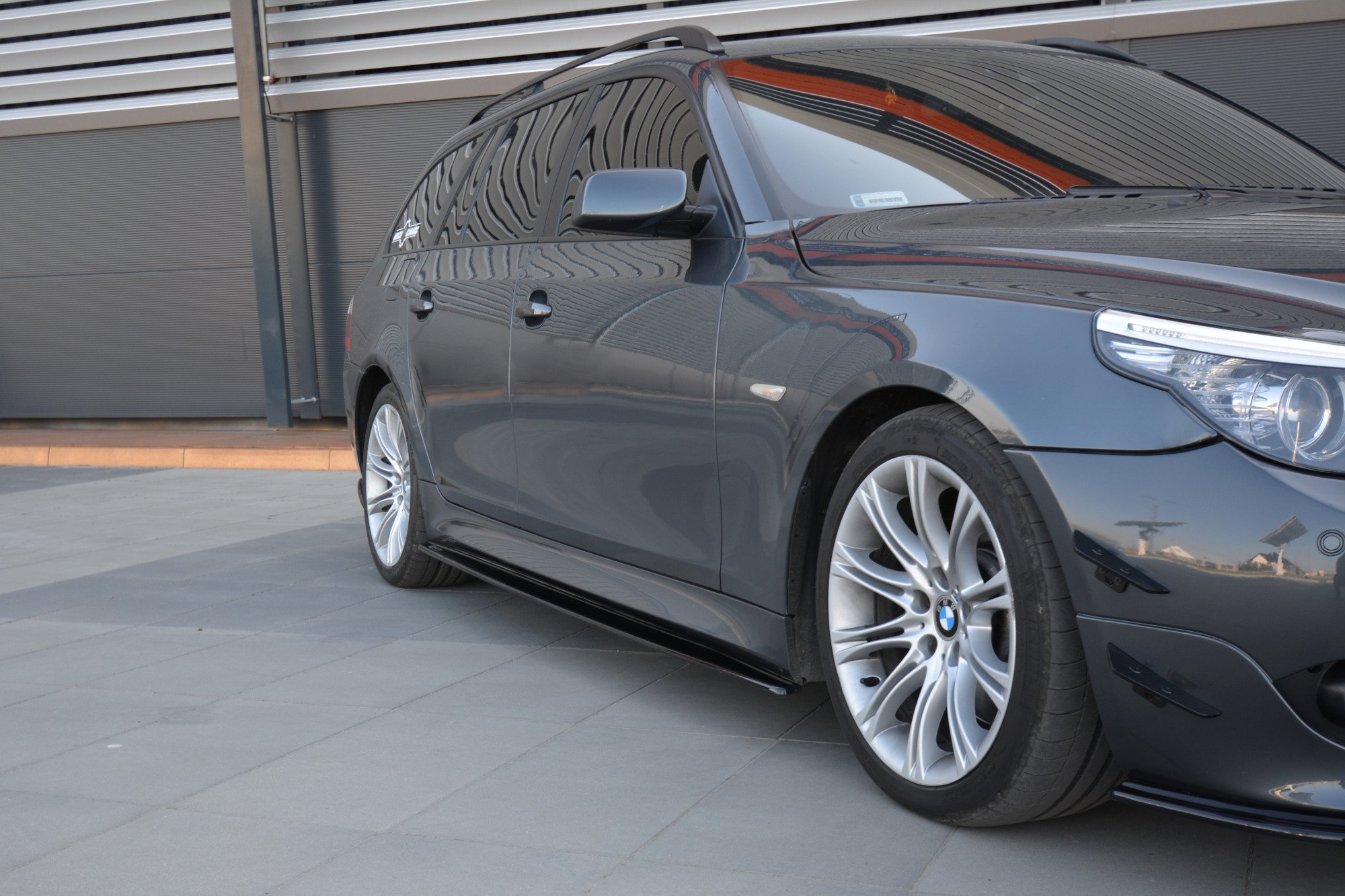 Street+ Seitenschweller Leisten passend für BMW 5er E60/61 M Paket schwarz Hochglanz
