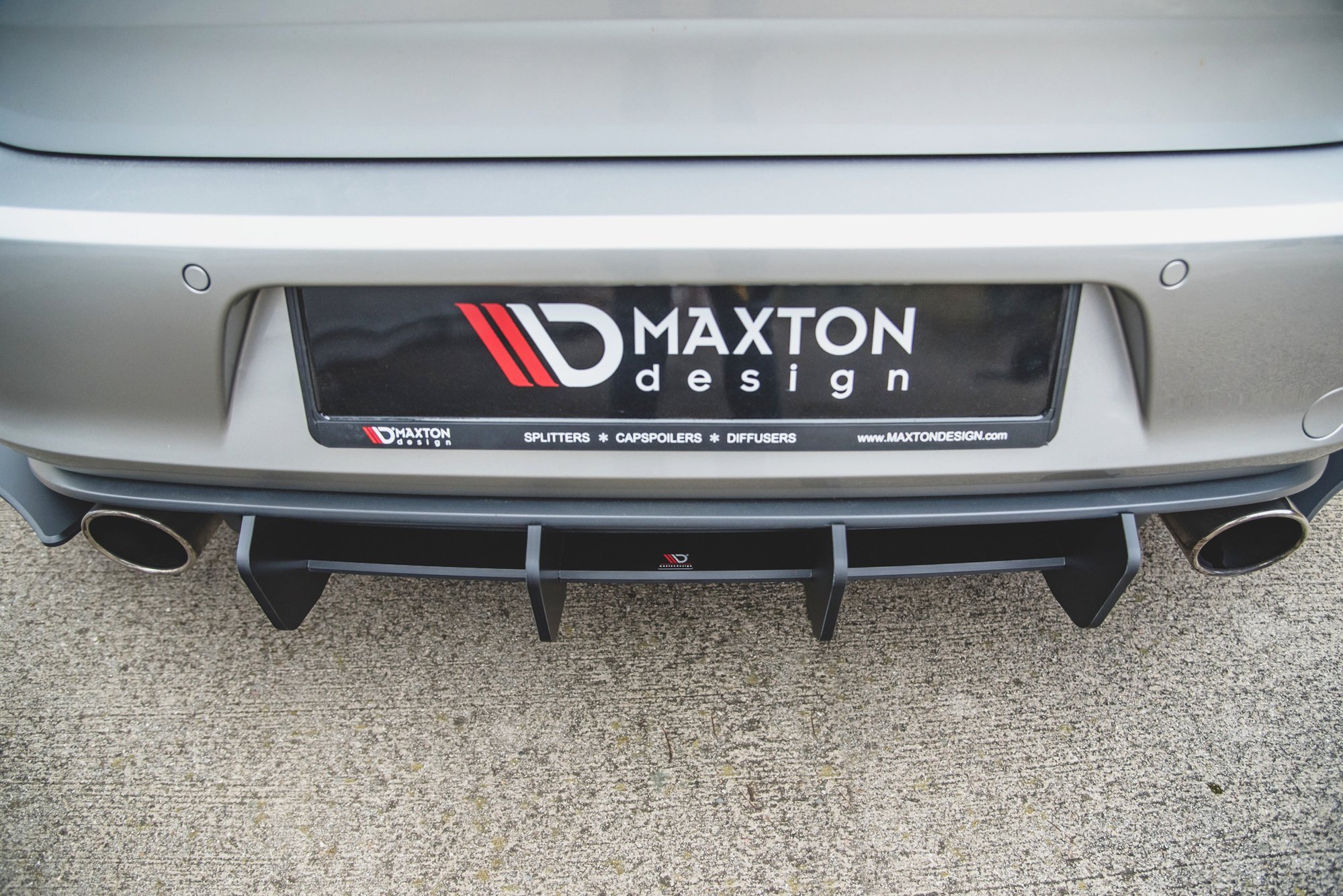 Robuste Racing Heckschürze V.2 für VW Golf 7 GTI