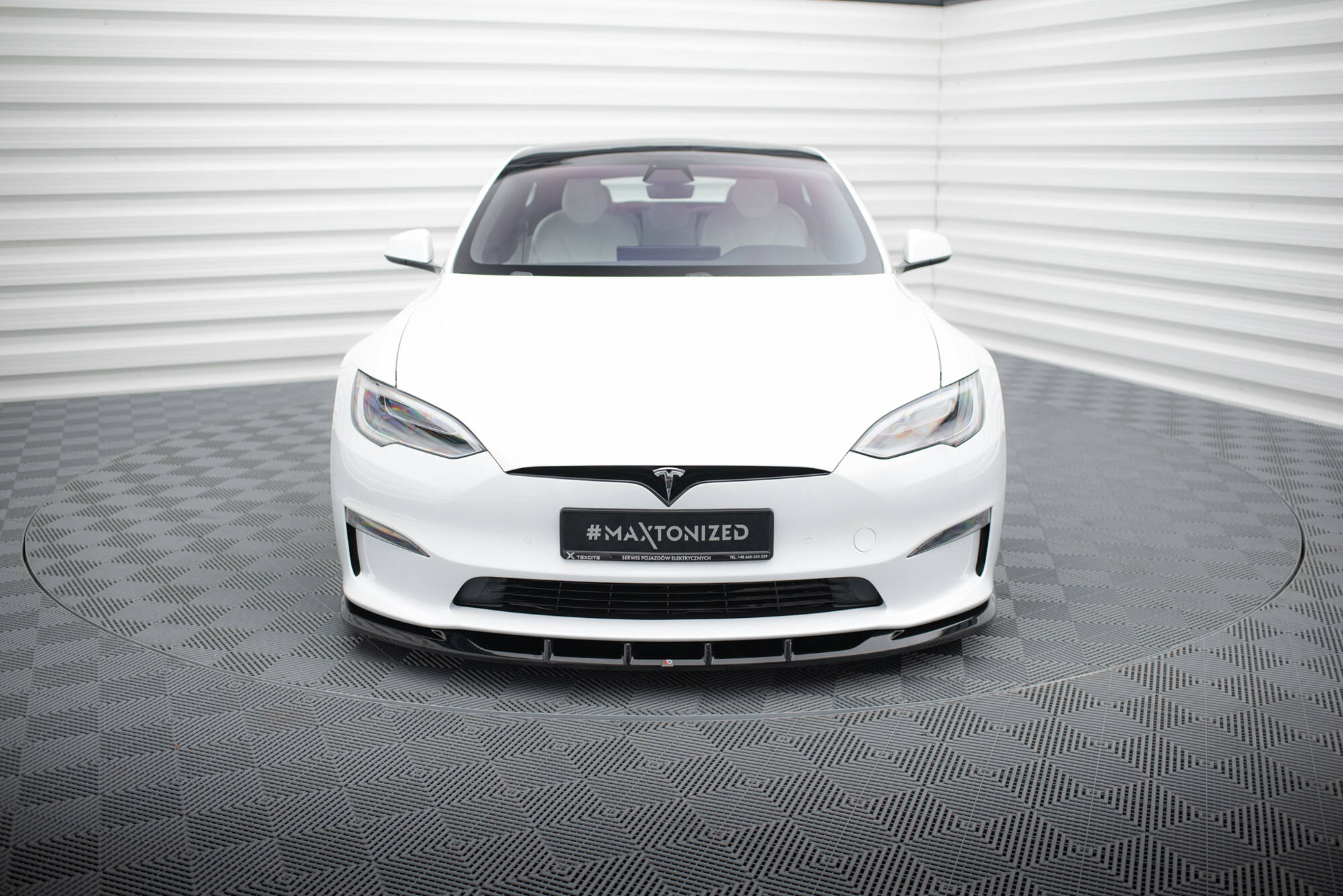 Frontlippe V.3 passend für Tesla Model S Plaid Mk1 FL schwarz Hochglanz