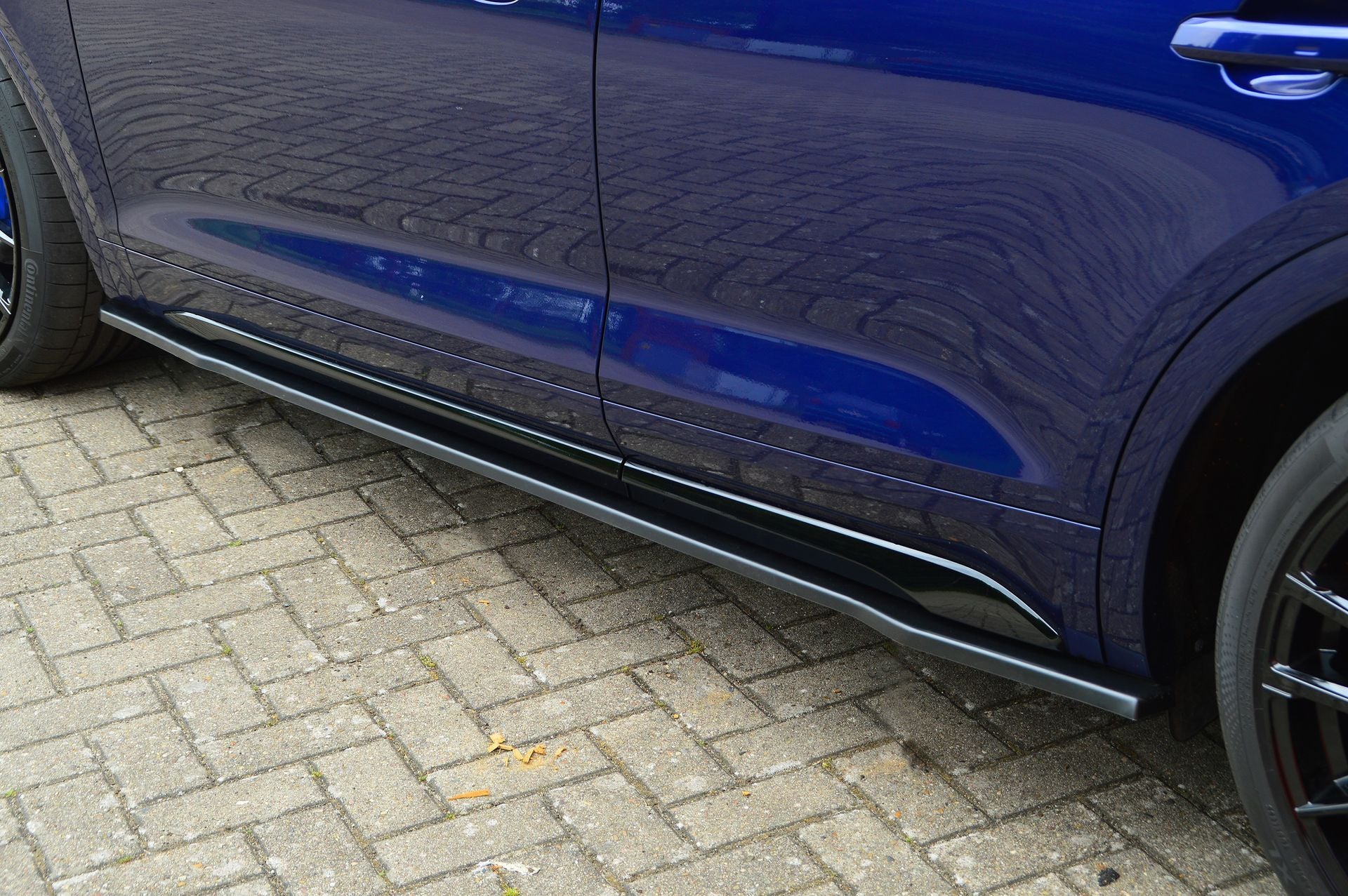 Cup Seitenschweller Satz für Audi Q5 mit S-Line + SQ5 aus ABS (Schwarz Matt)