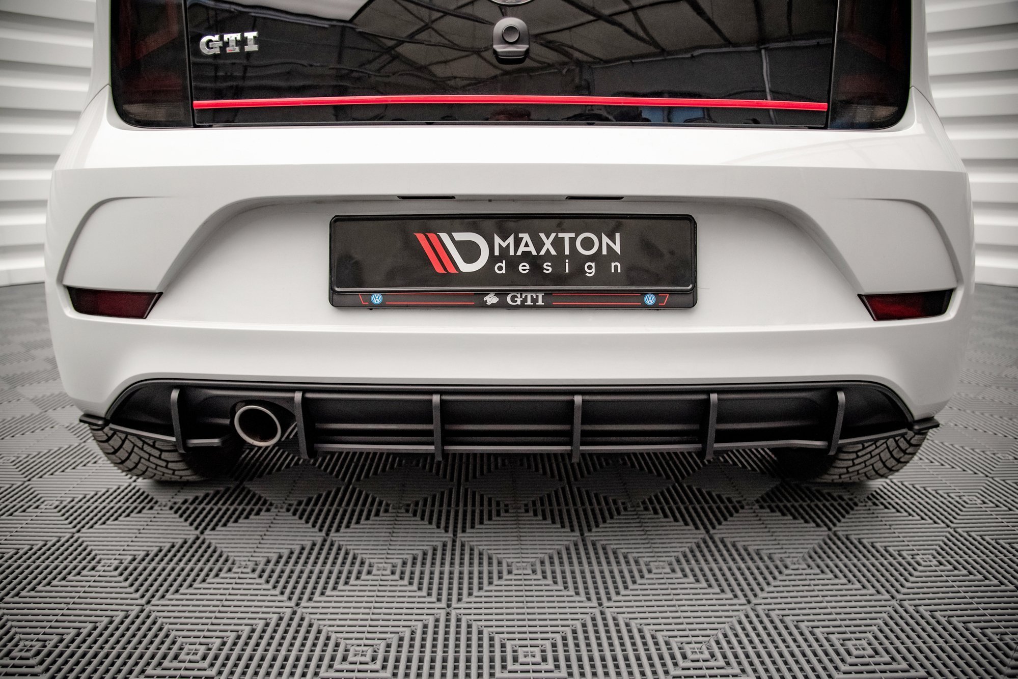 Street Pro Heckschürze Heck Ansatz Diffusor passend für VW Up GTI rot