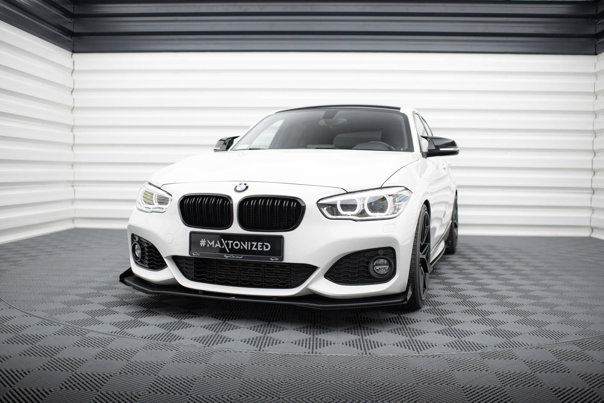 Front Stoßstange Flaps passend für BMW 1er F20 M-Paket FL / M140i schwarz Hochglanz