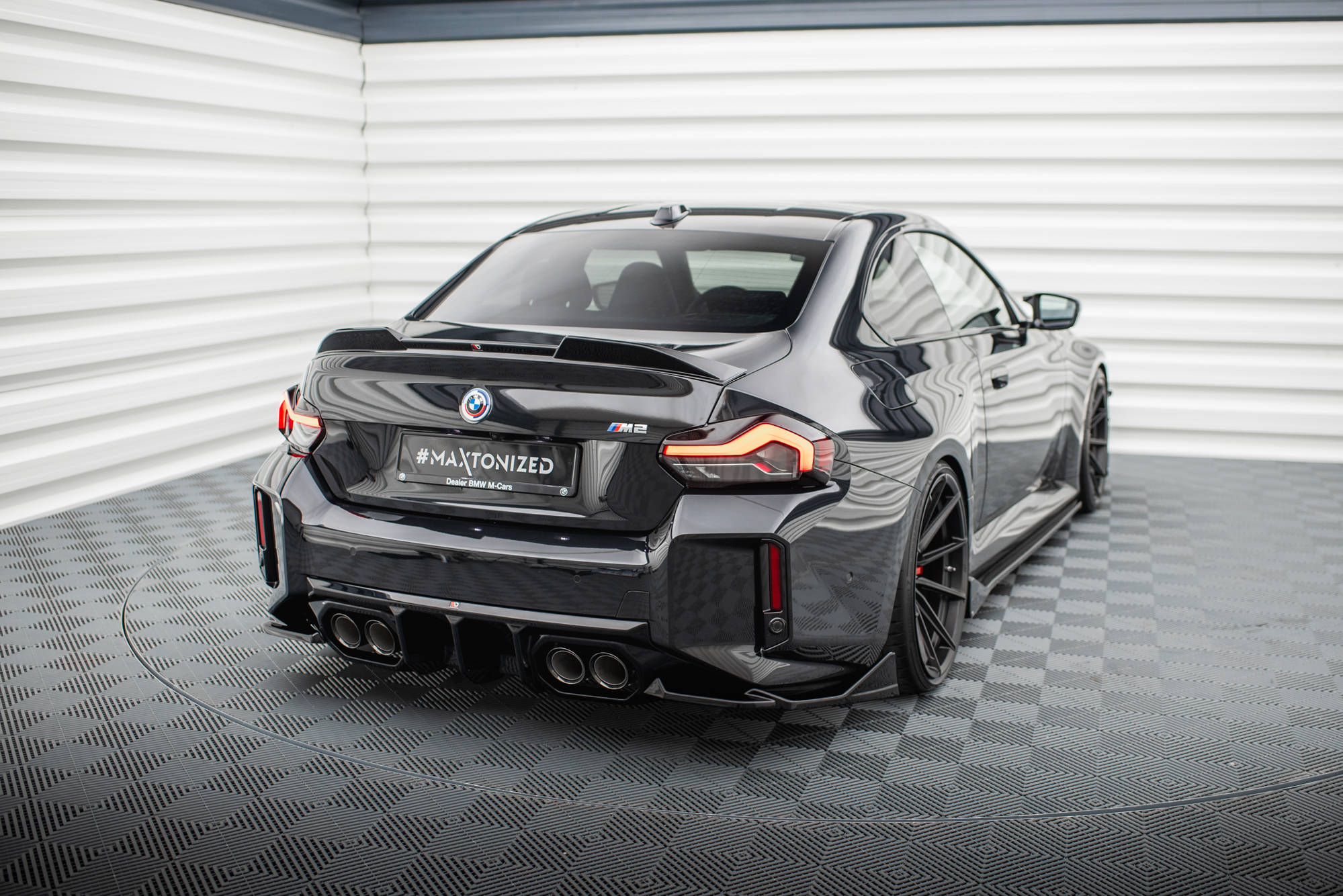 Street+ Heck Ansatz Flaps V.6 passend für BMW M2 G87 schwarz Hochglanz