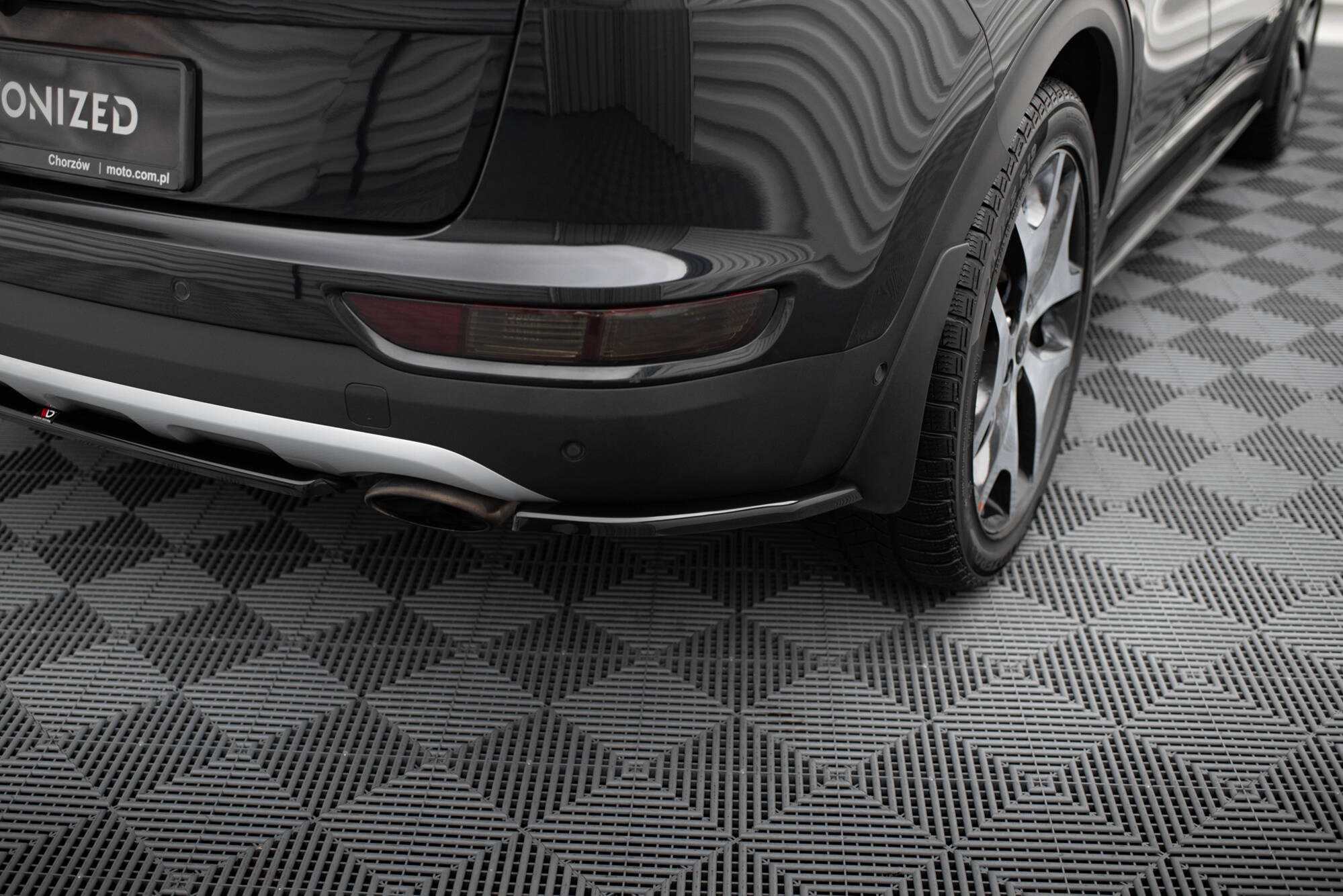 Street+ Heck Ansatz Flaps passend für Kia SPORTAGE mk4 GT-Line schwarz Hochglanz