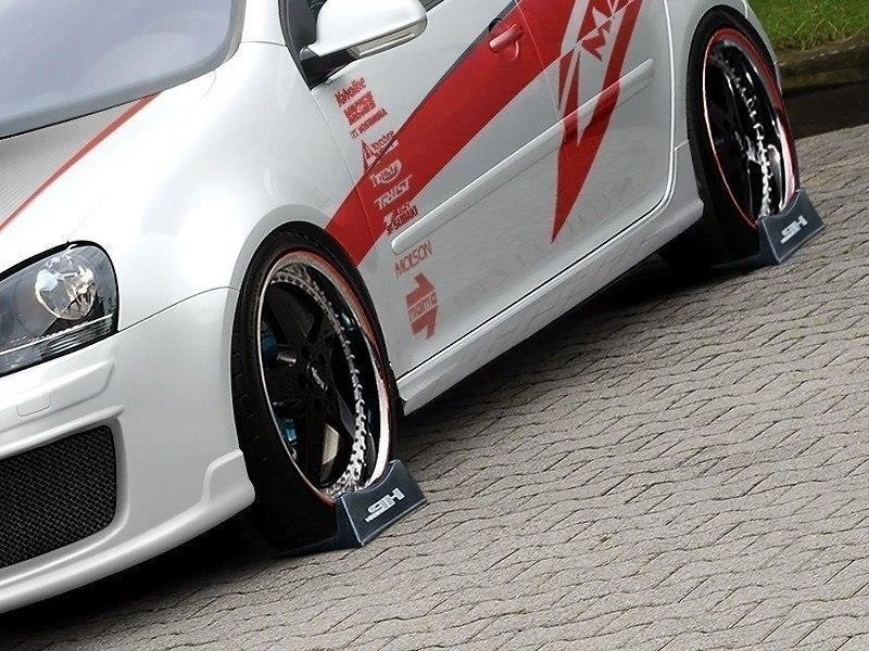 Seitenschweller passend für VW Golf 5 < GTI LOOK >