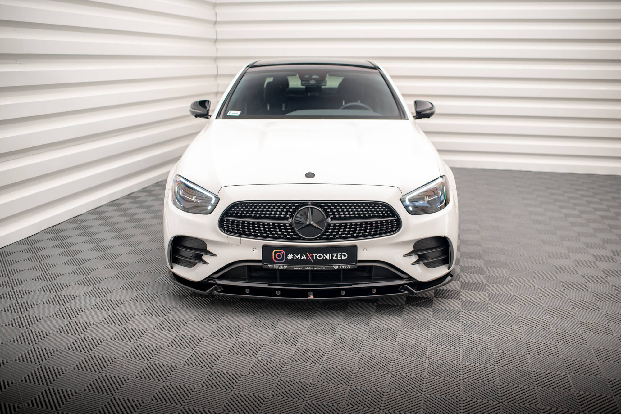 Street+ Spoilerlippe Front Ansatz V.2 passend für Mercedes E AMG-Line W213 FL schwarz Hochglanz