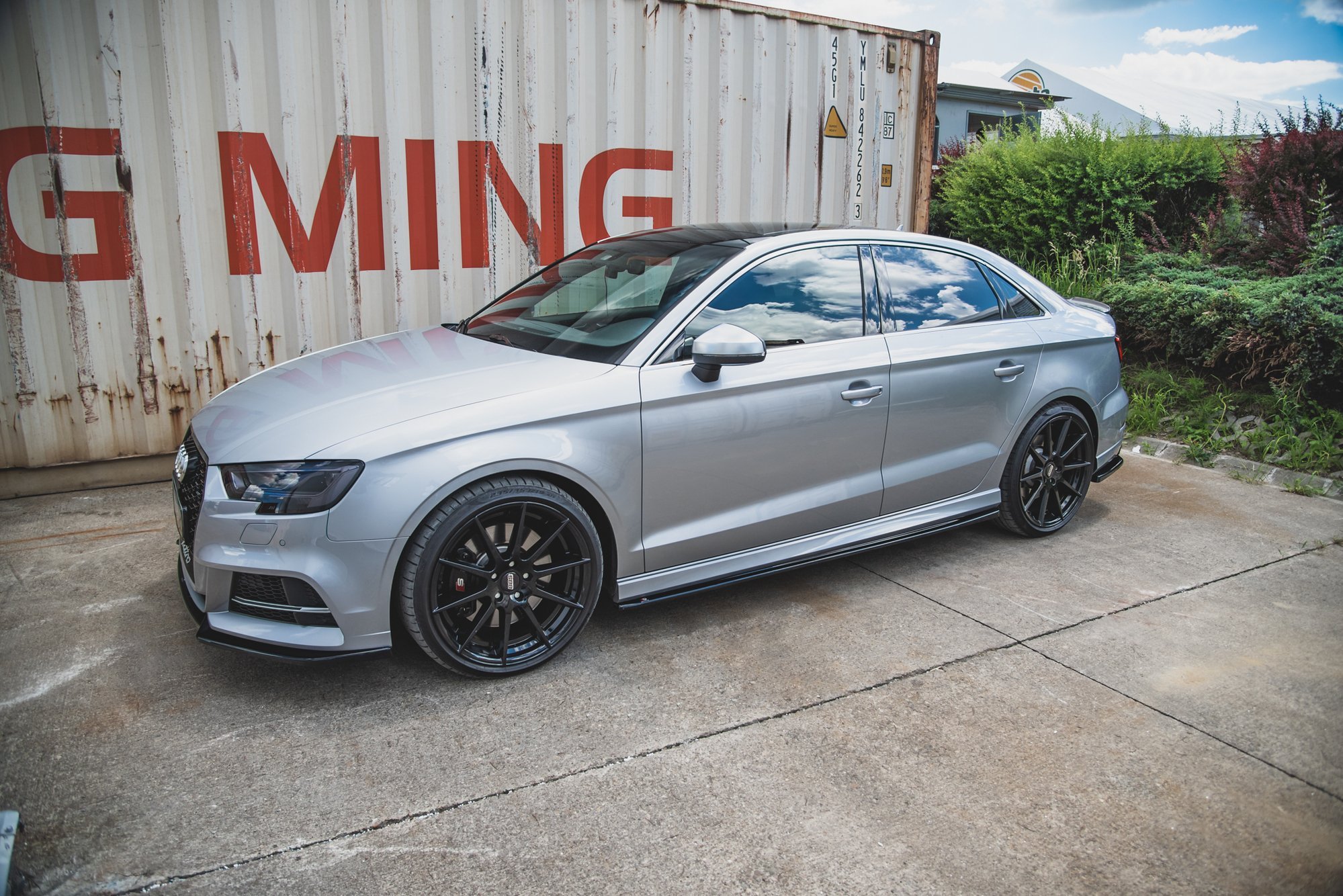 Seitenschweller Ansatz für V.2 für Audi S3 / A3 S-Line Limousine 8V Facelift schwarz matt