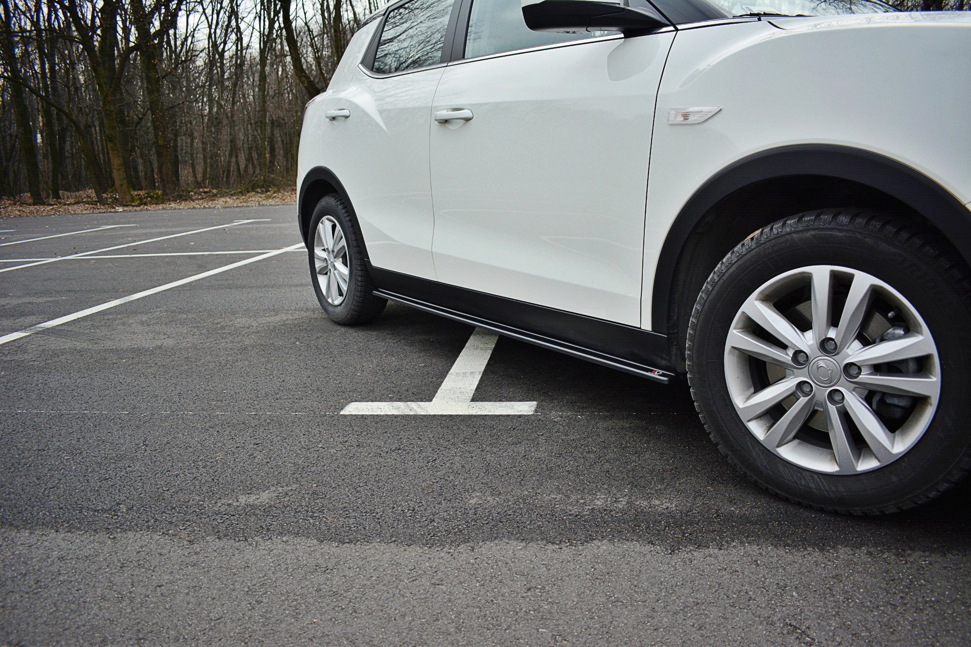 Seitenschweller Ansatz Paar passend für SSANGYONG TIVOLI schwarz Hochglanz