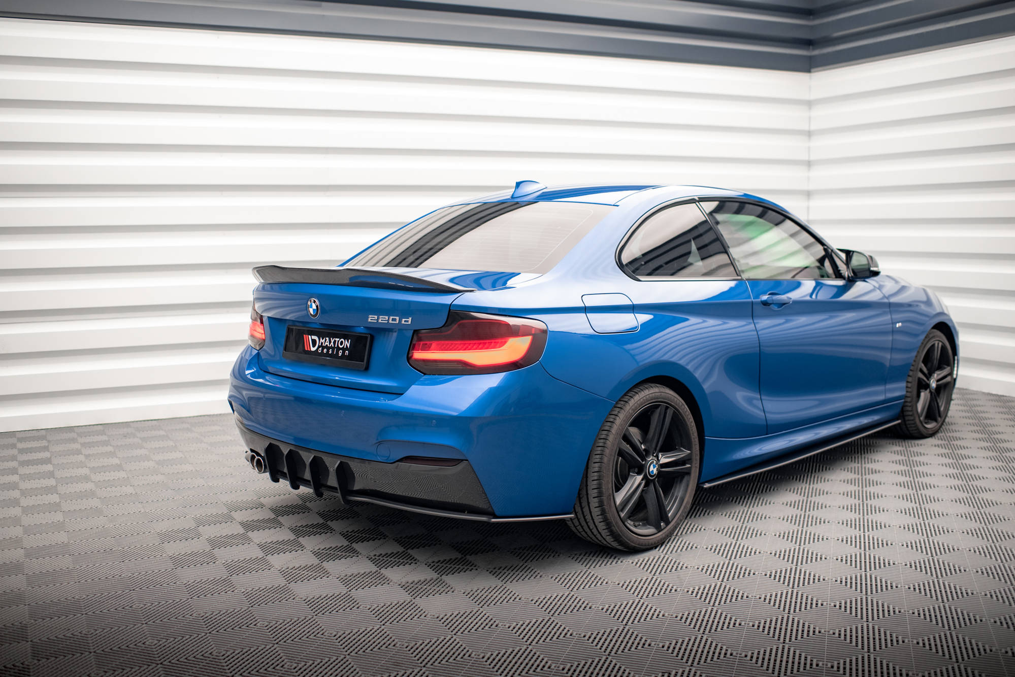 Street Pro Heckschürze Heck Ansatz Diffusor passend für BMW 2 M-Paket F22 schwarz-rot