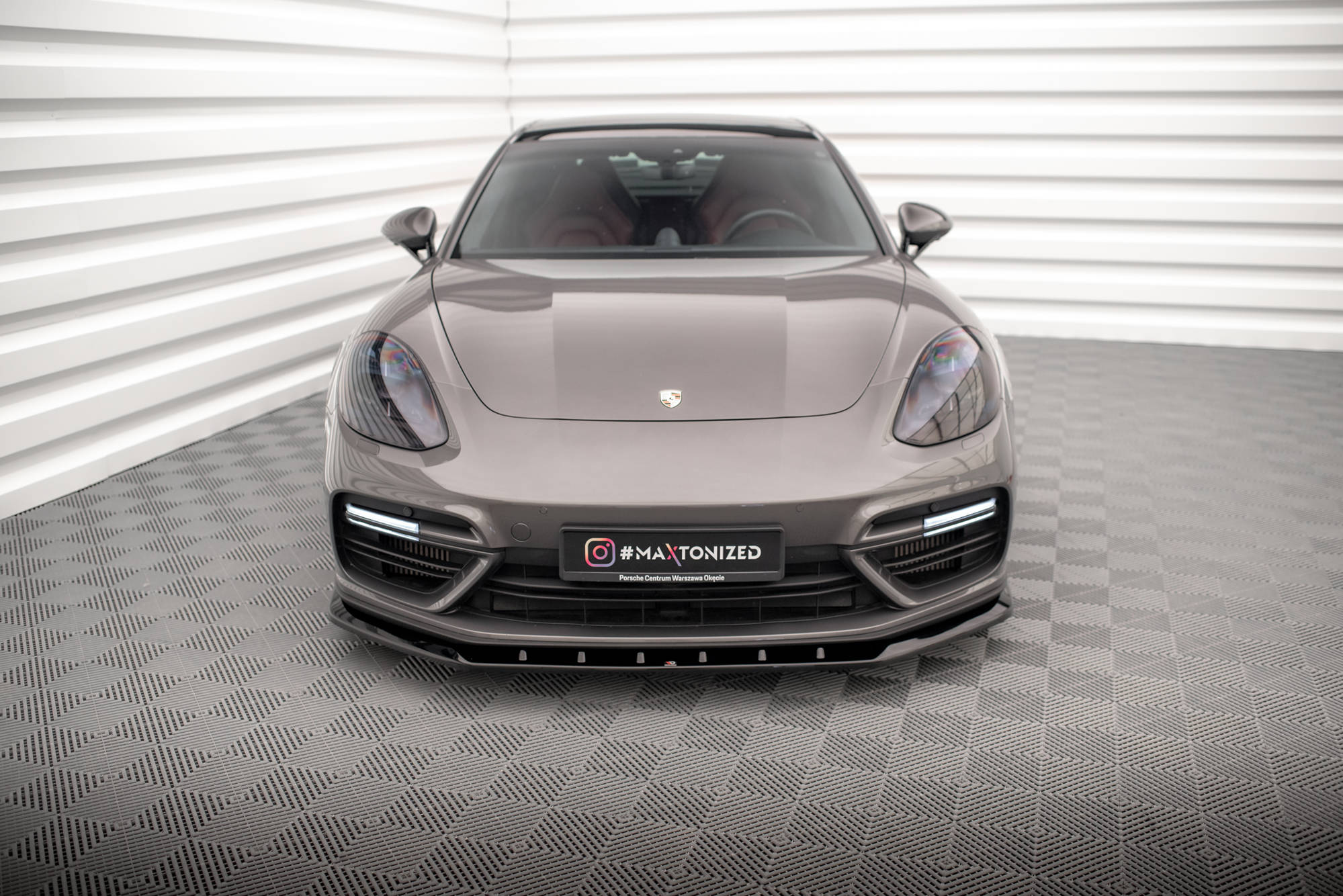Street+ Spoilerlippe Front Ansatz V.1 passend für Porsche Panamera Turbo S E-Hybrid schwarz Hochglanz