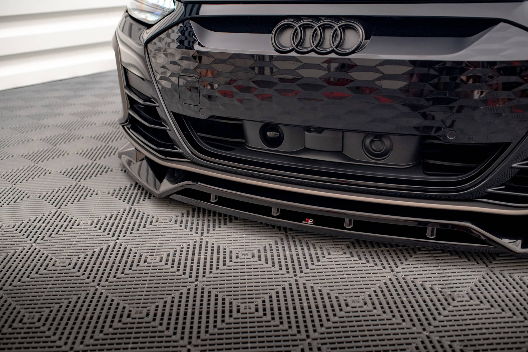 Street+ Spoilerlippe Front Ansatz V.2 passend für Audi e-Tron GT / RS GT Mk1 schwarz Hochglanz